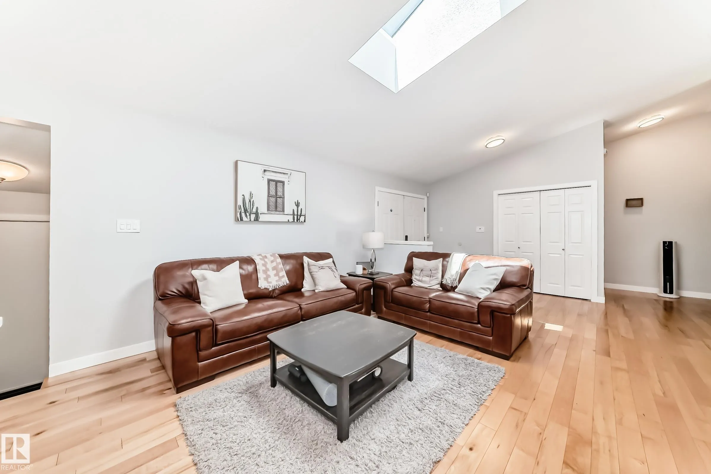 424 BUTCHART Drive
