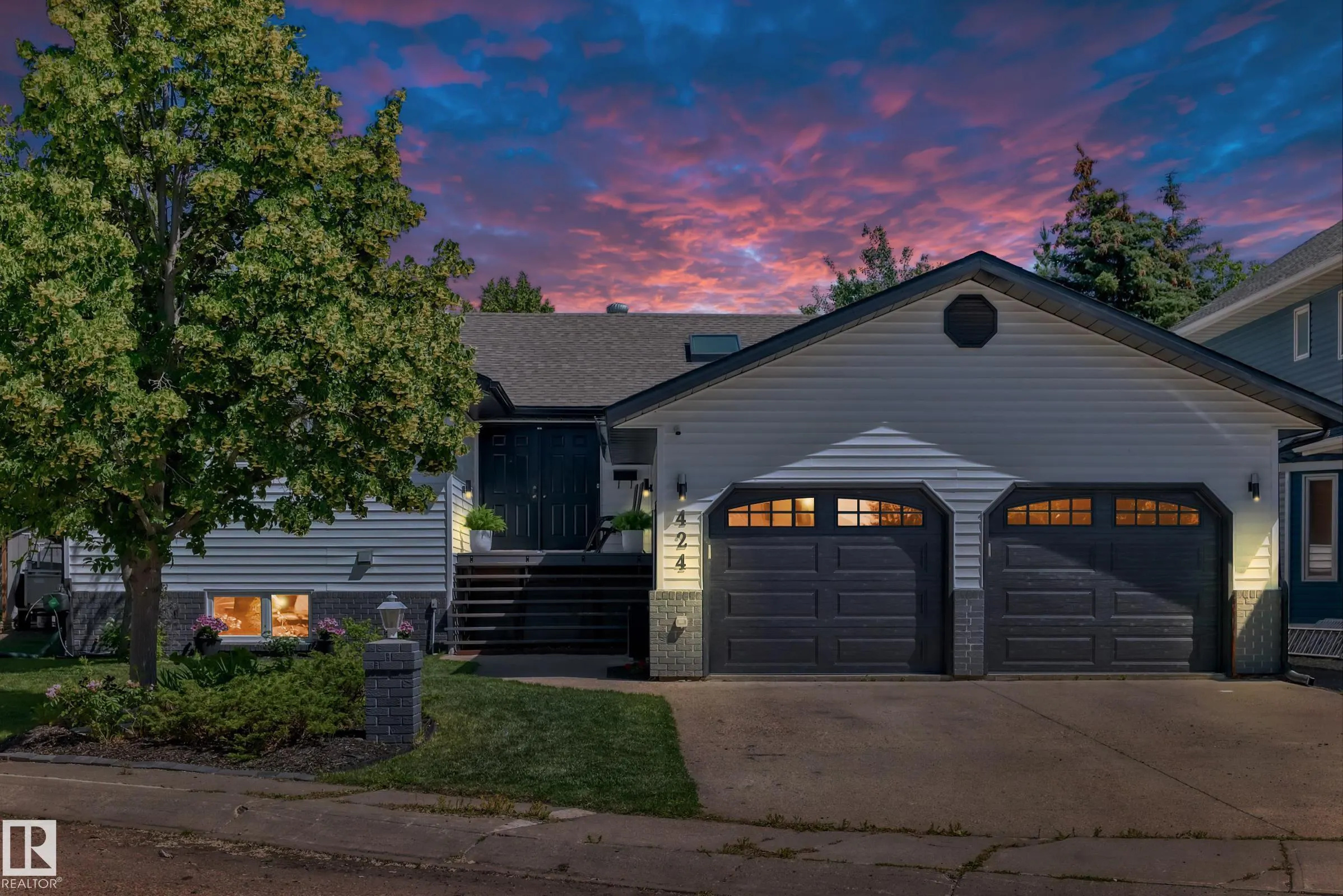 424 BUTCHART Drive