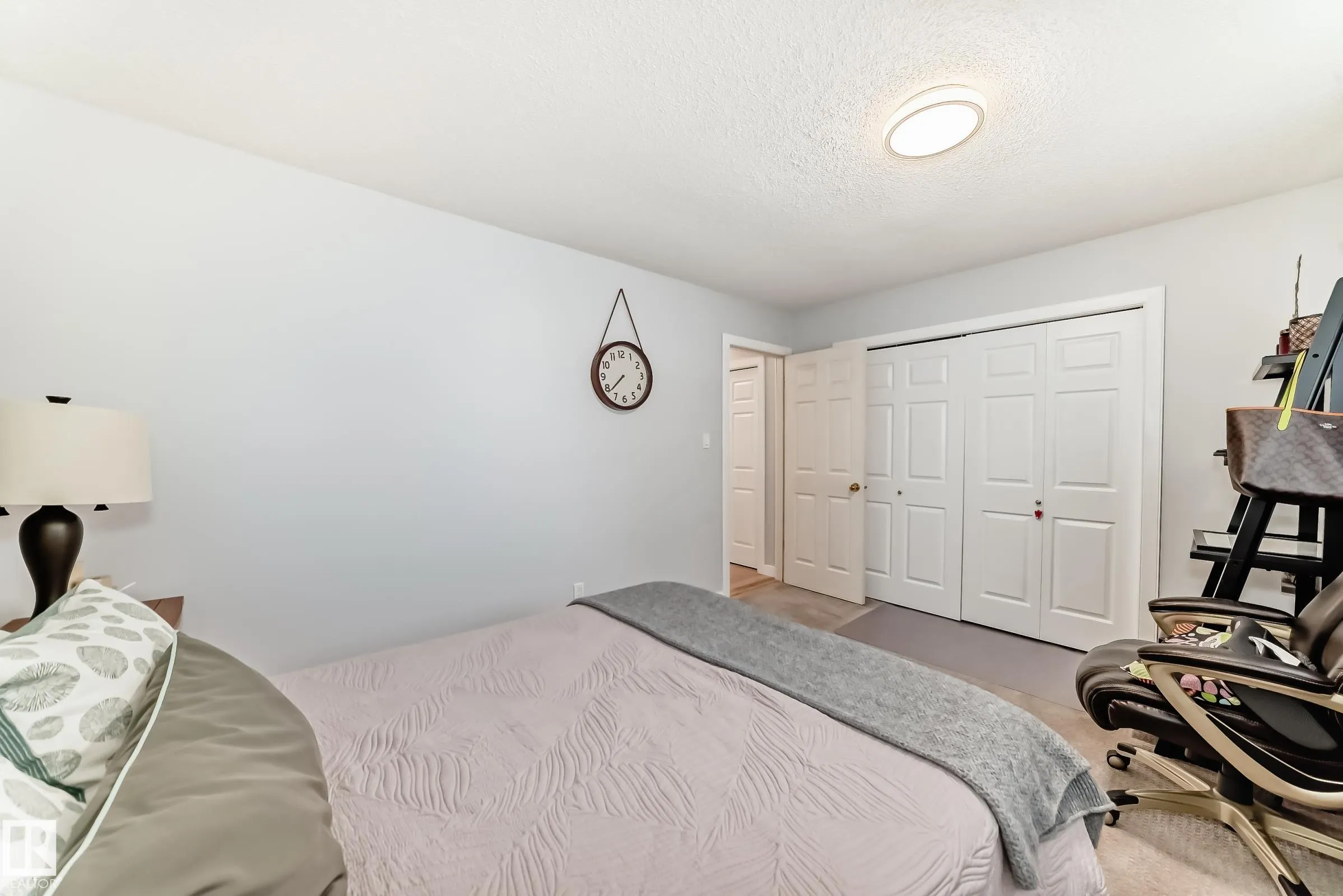 424 BUTCHART Drive
