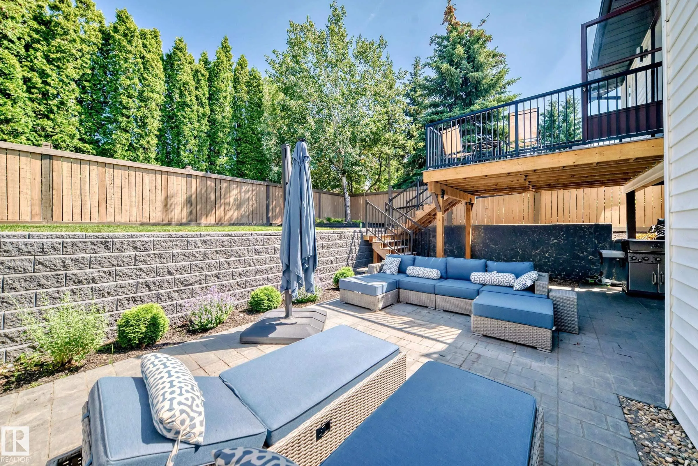424 BUTCHART Drive