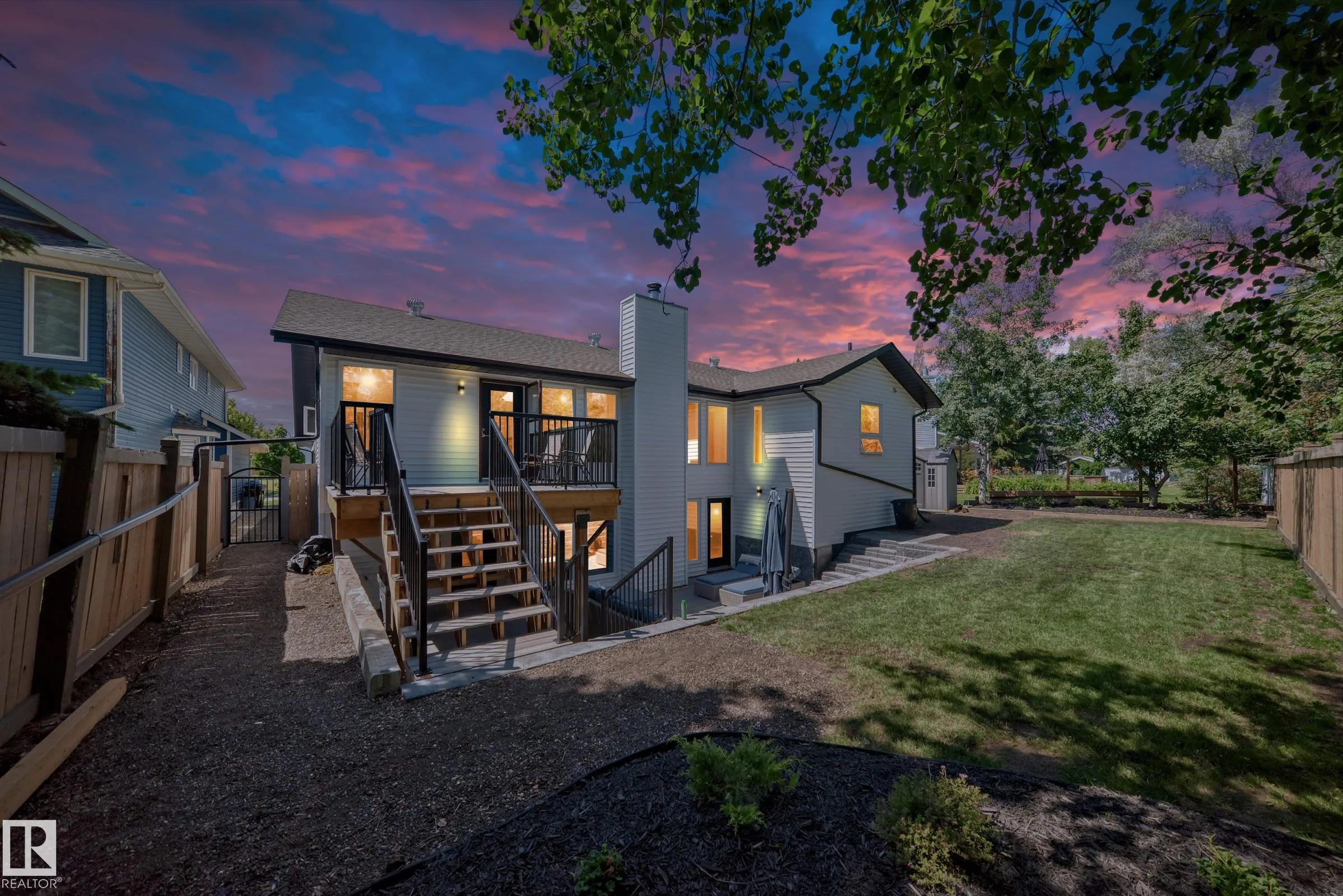 424 BUTCHART Drive