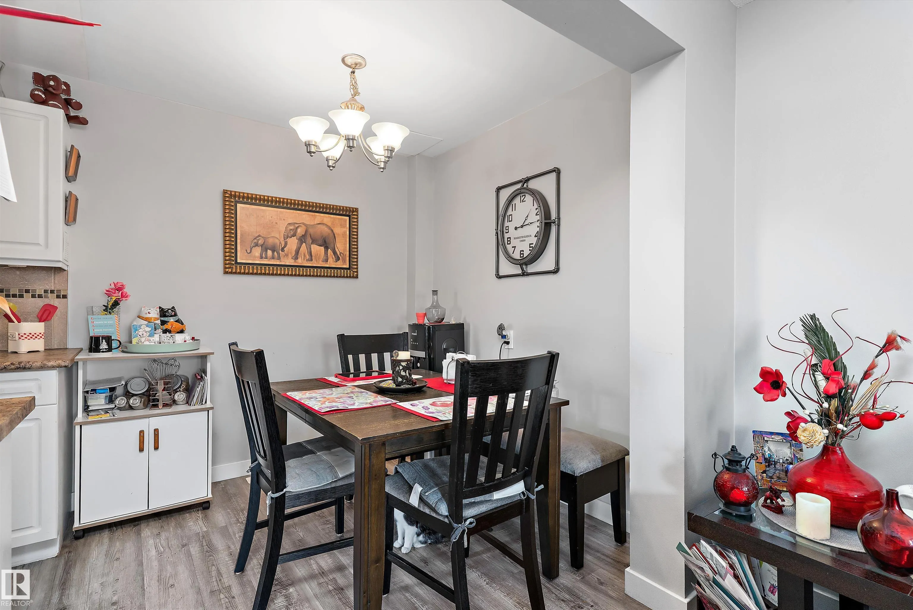 7B CALLINGWOOD Court