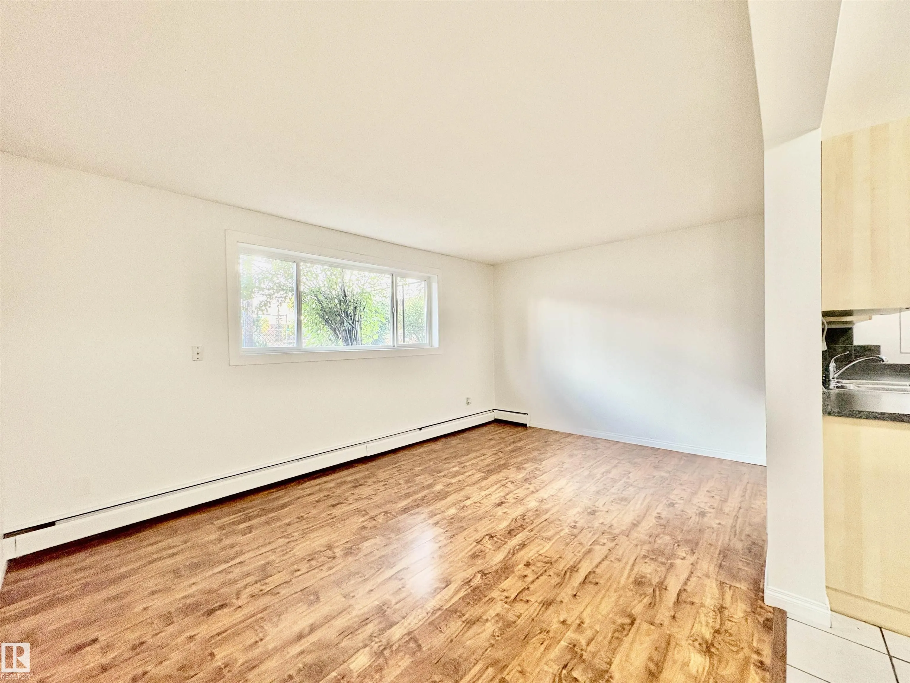 11040 129 Street