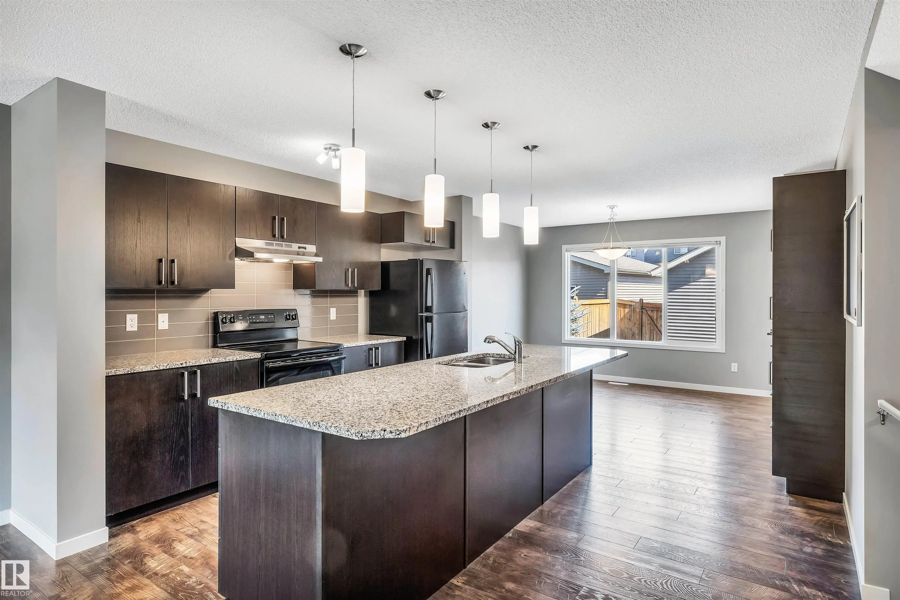 4051 CHAPPELLE Green
