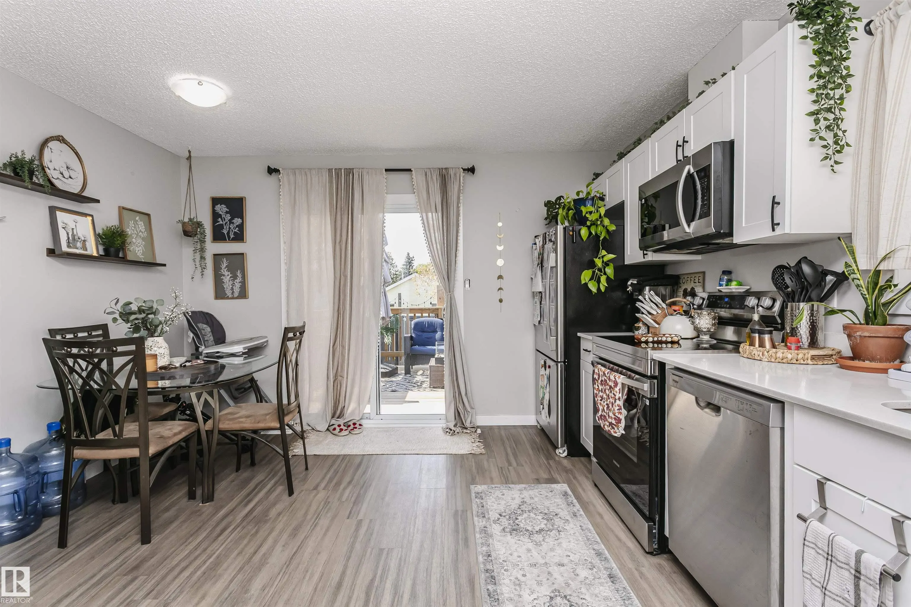 26 WESTRIDGE Place