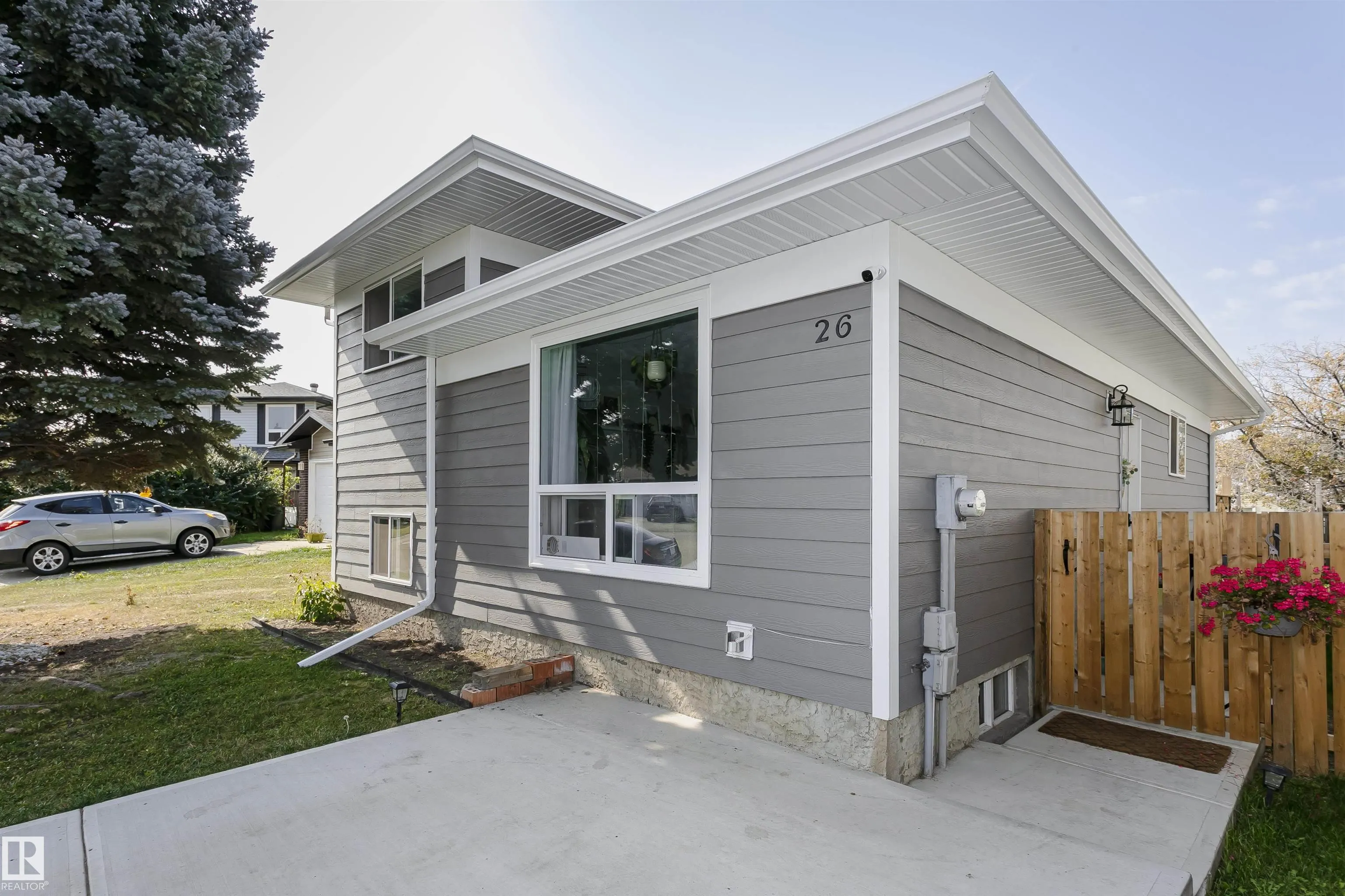 26 WESTRIDGE Place