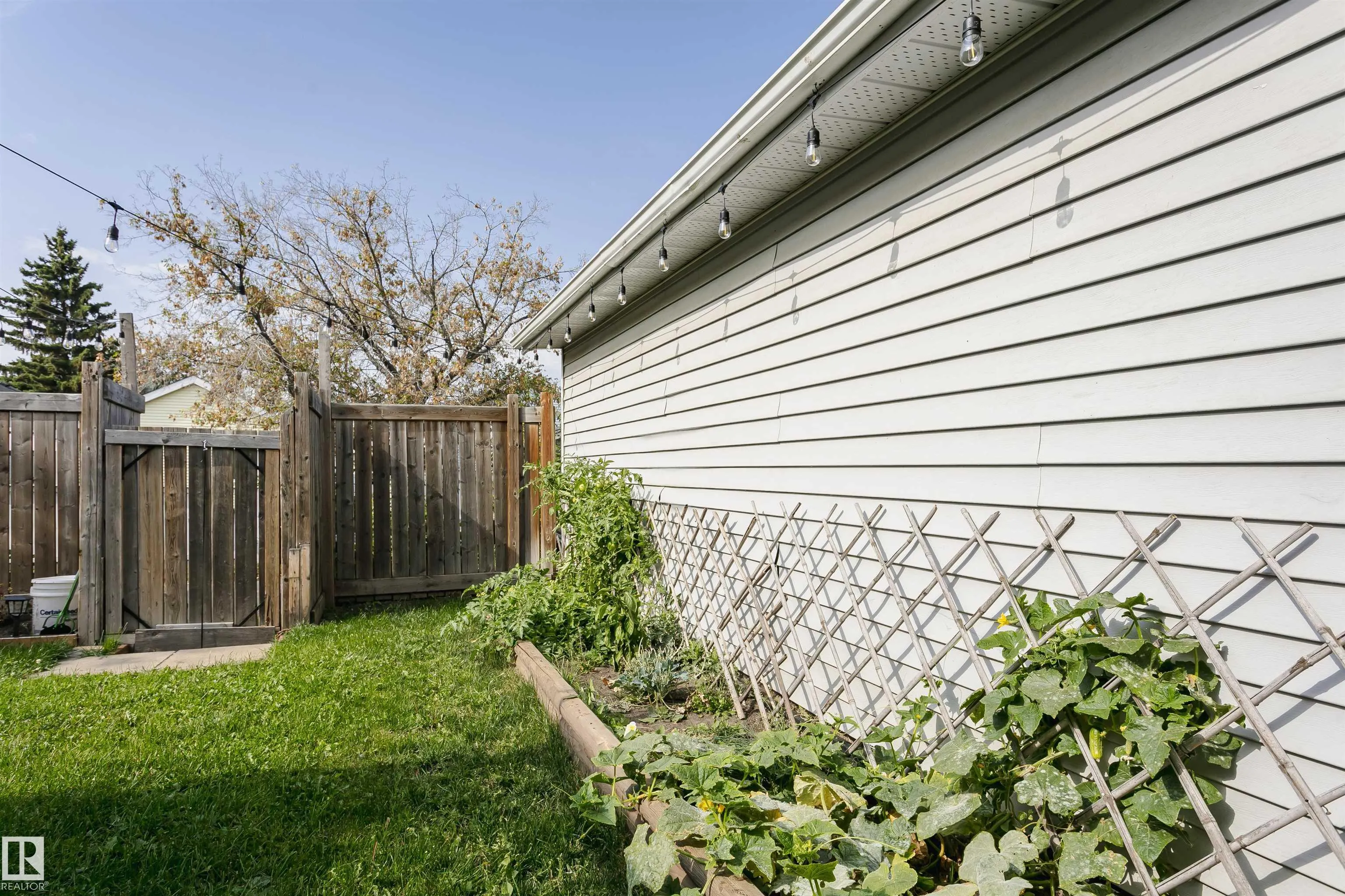 26 WESTRIDGE Place