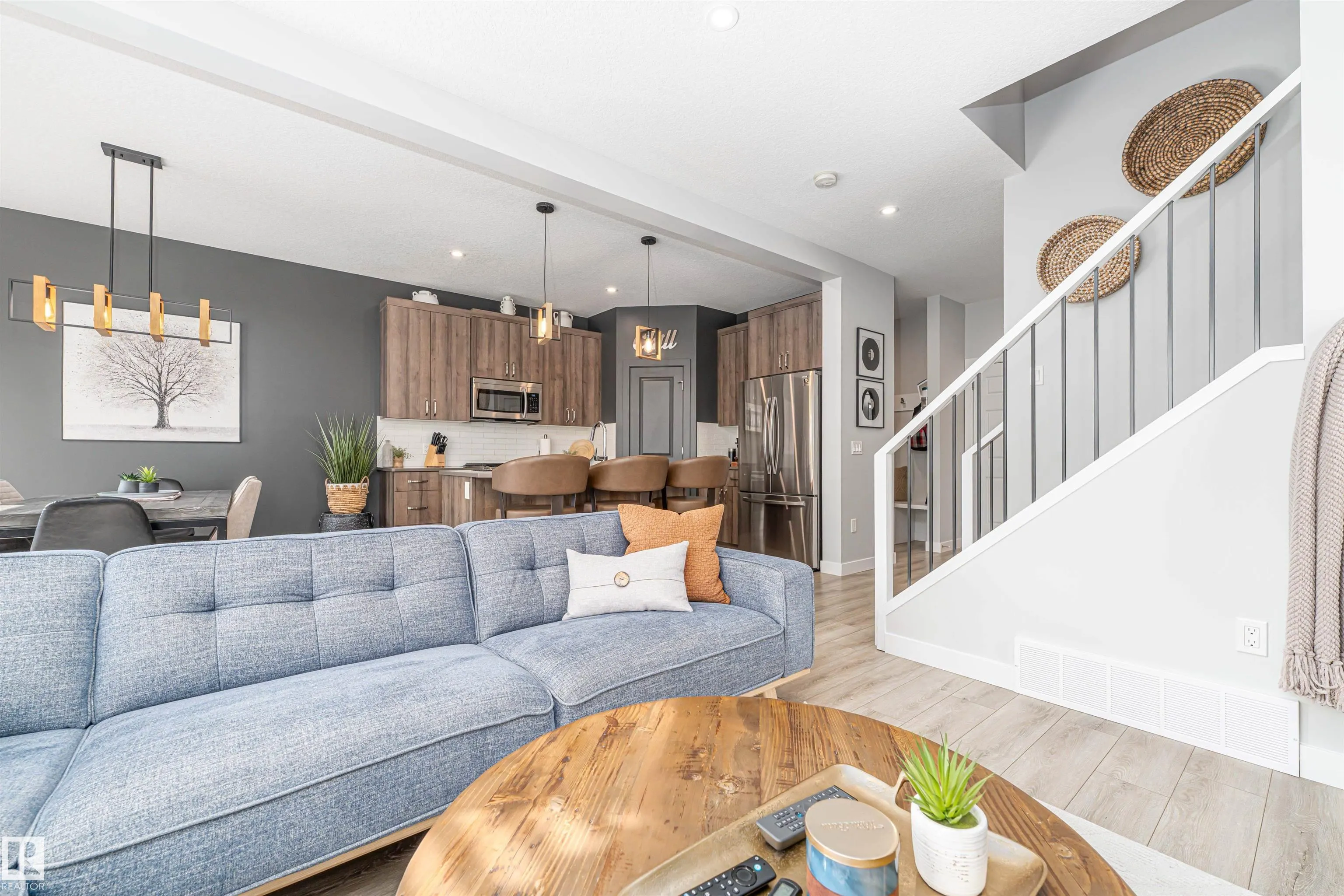 37 SEQUOIA Bend