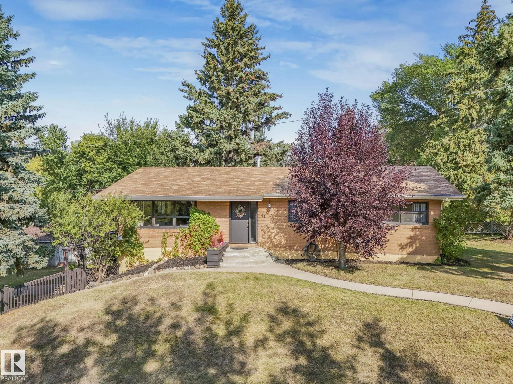 41 Balmoral Drive