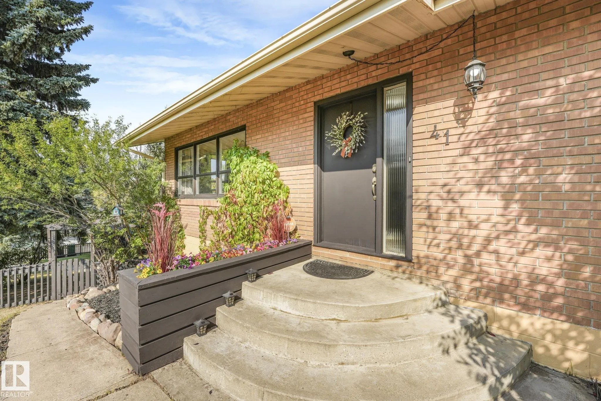41 Balmoral Drive