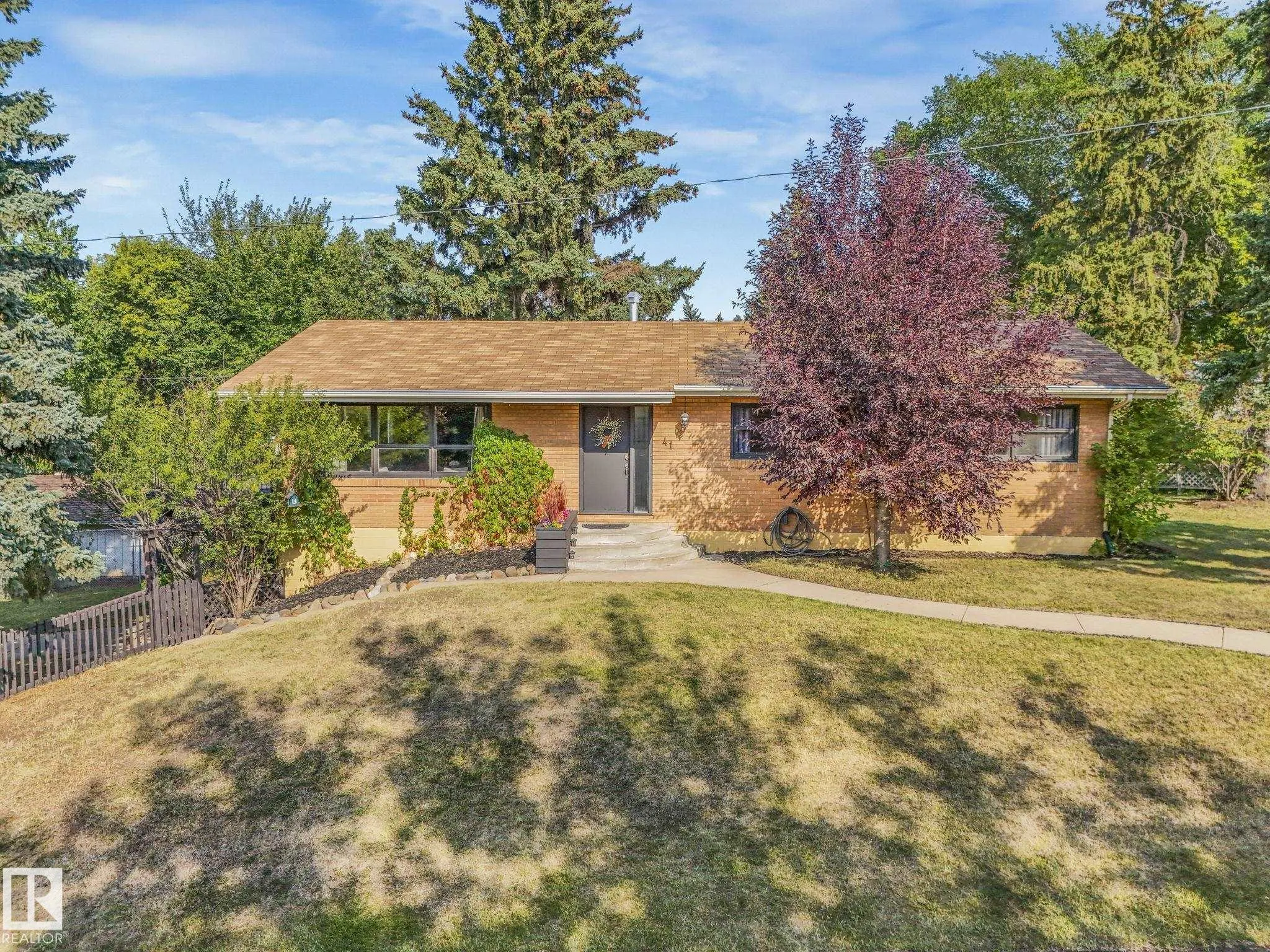 41 Balmoral Drive