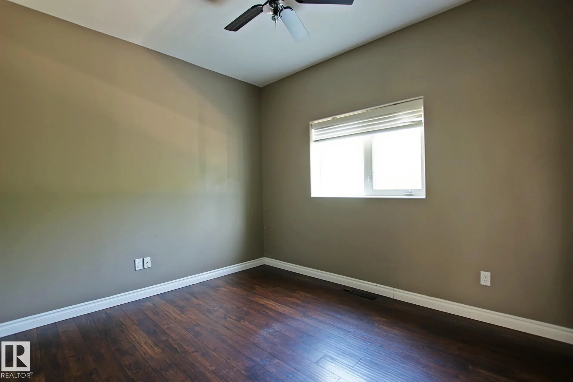 54402 RGE ROAD 15