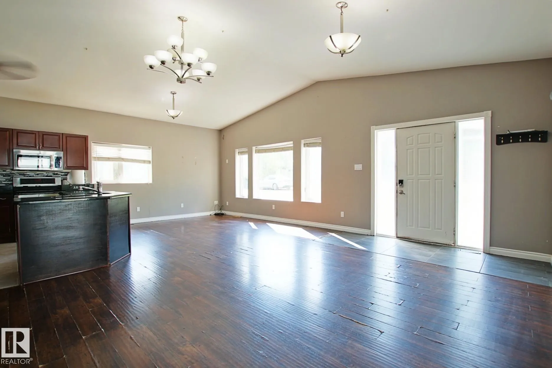 54402 RGE ROAD 15