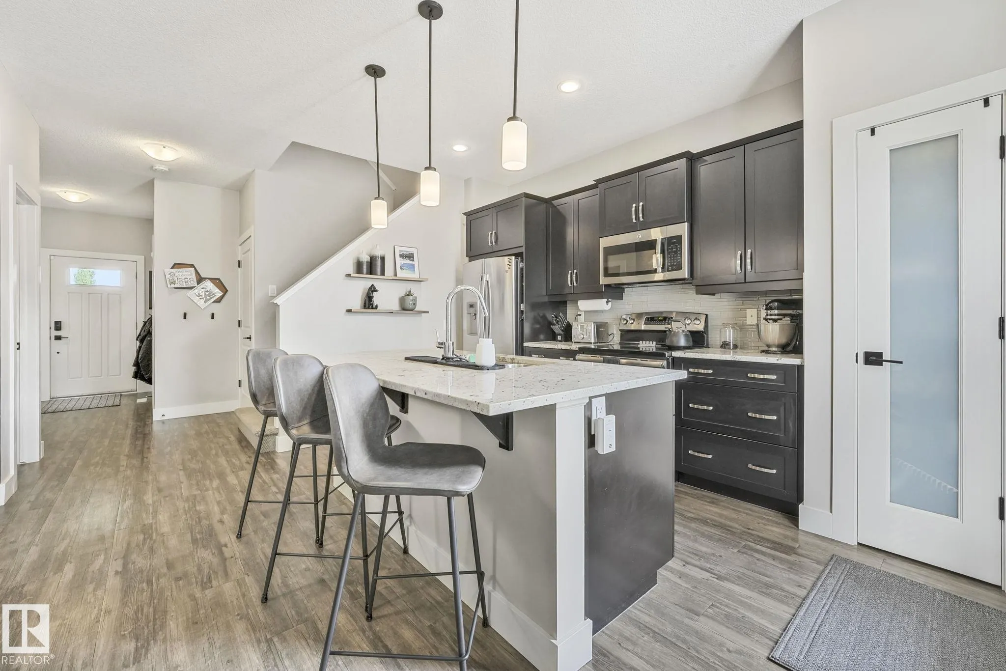 127 AMBERLEY Way