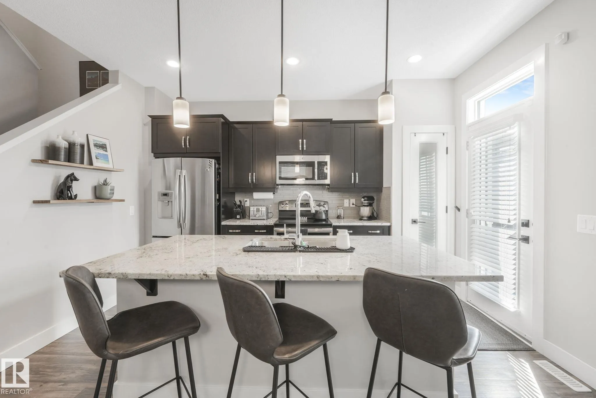 127 AMBERLEY Way