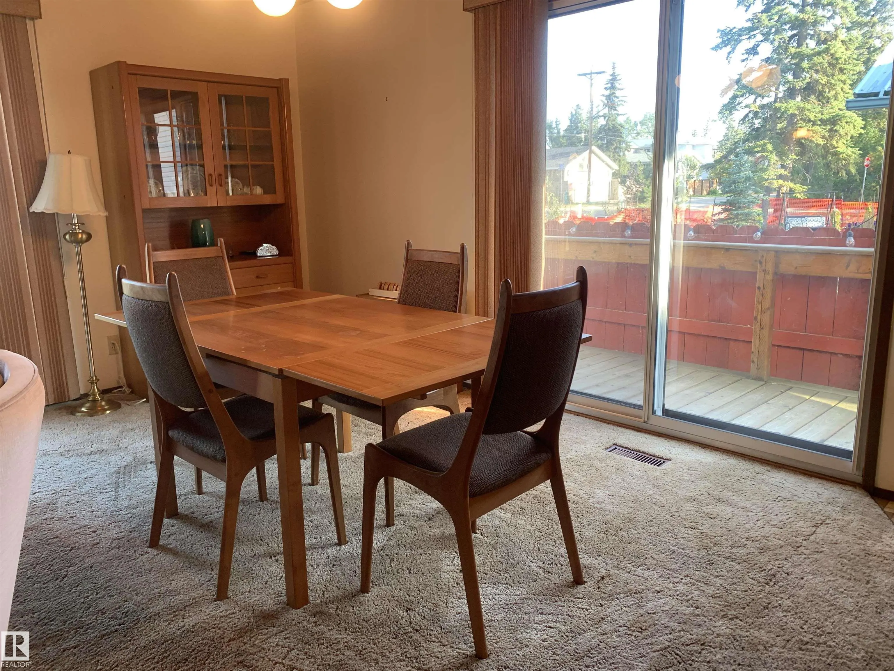 804A 1 Avenue