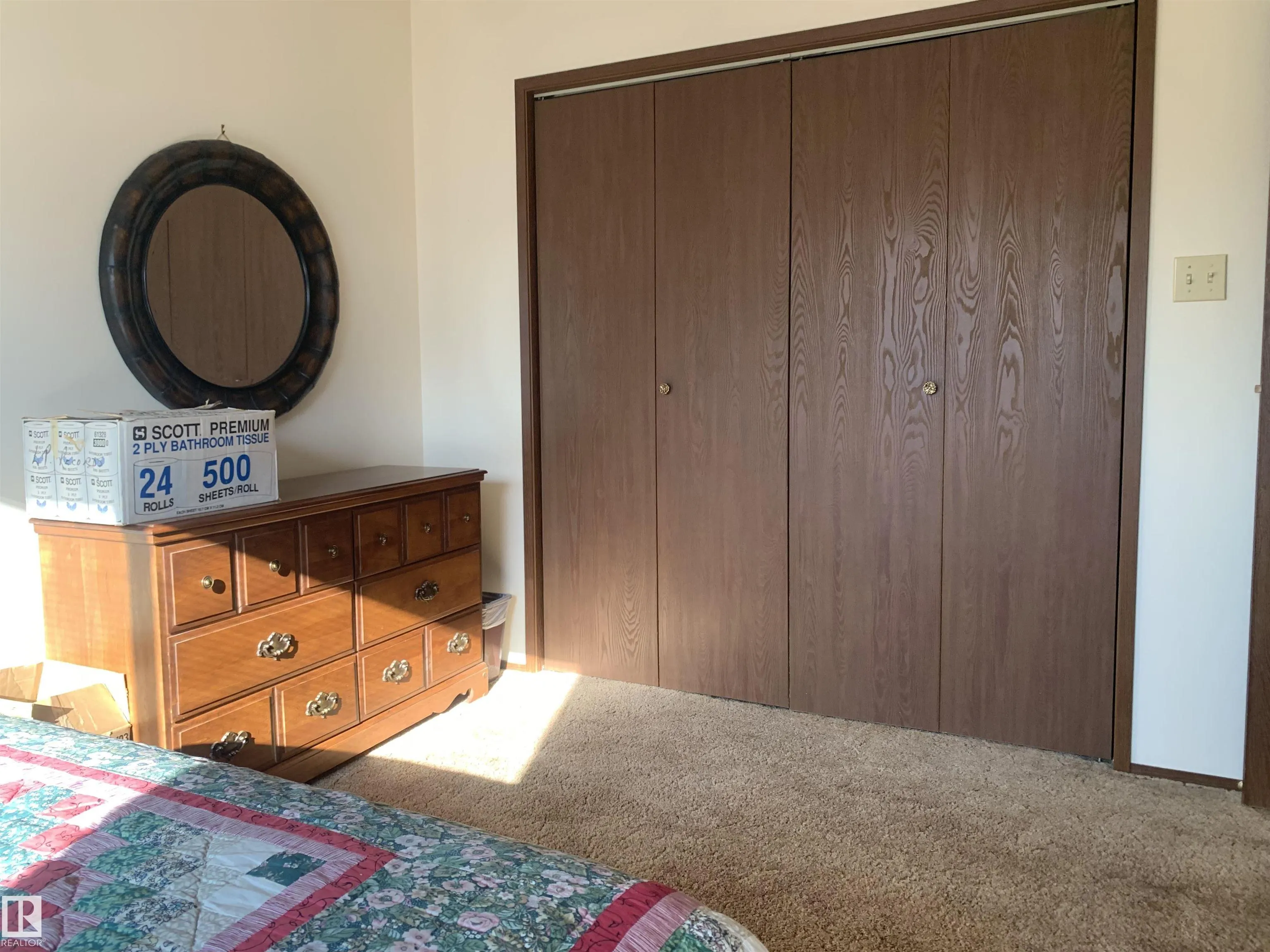 804A 1 Avenue