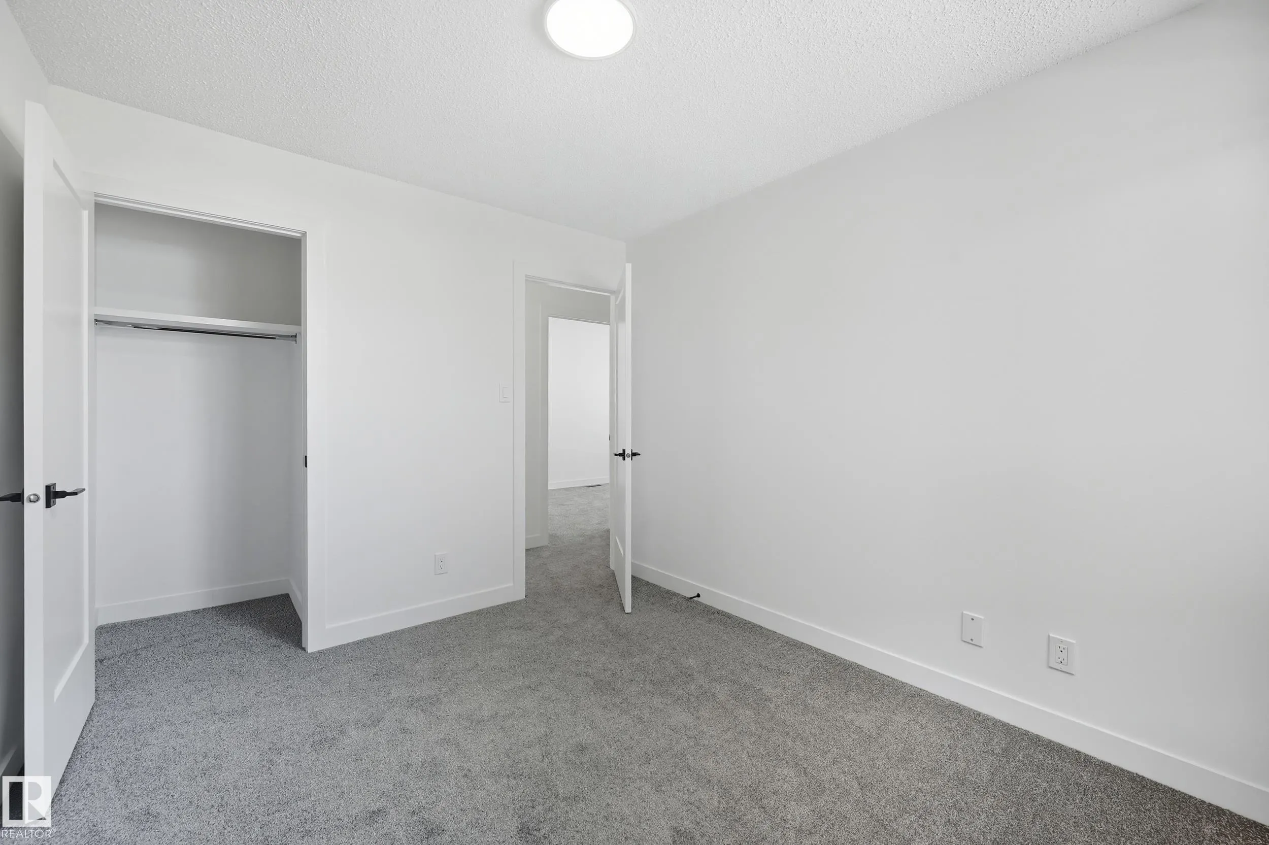 118 PRIMROSE GARDENS