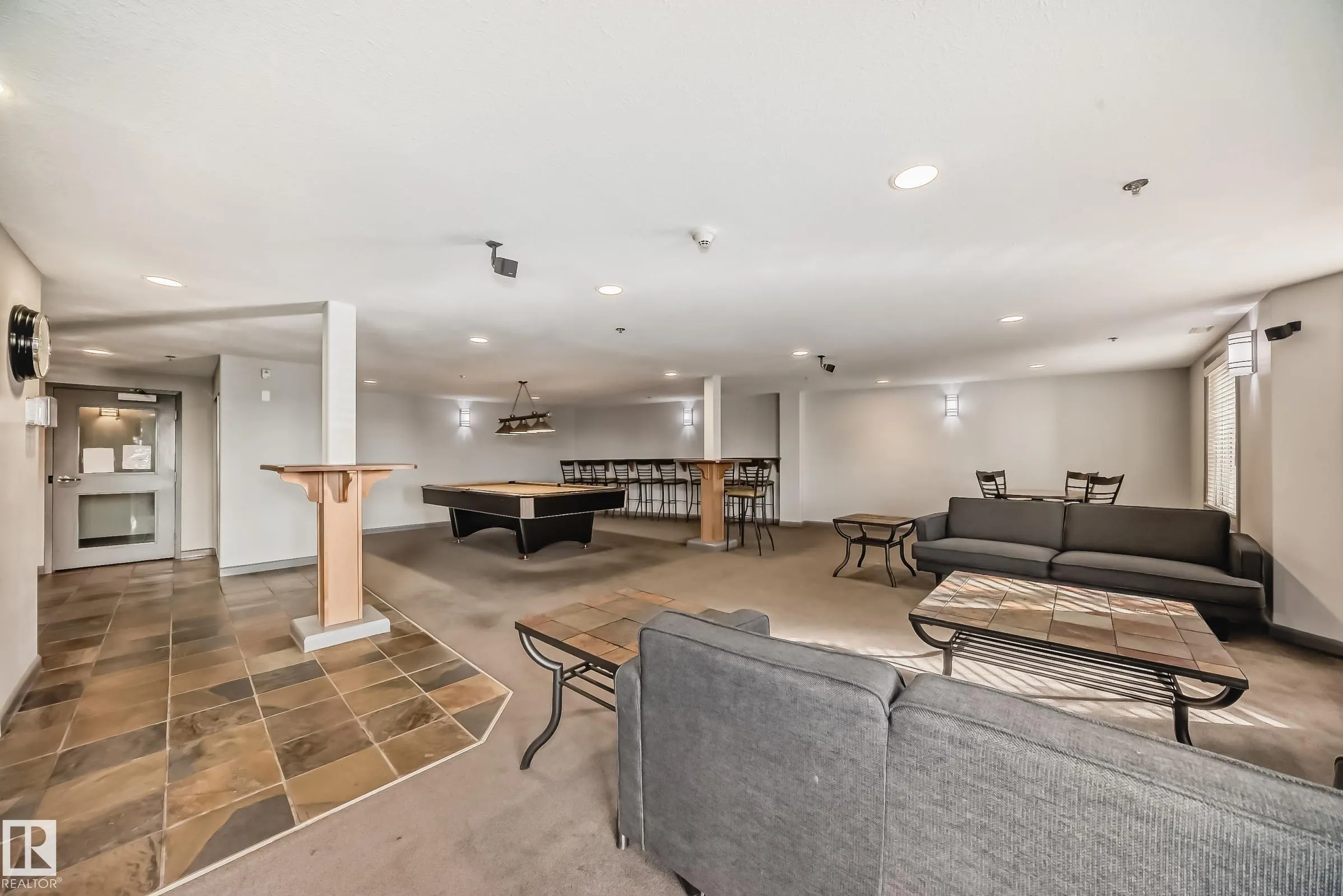 530 HOOKE Road