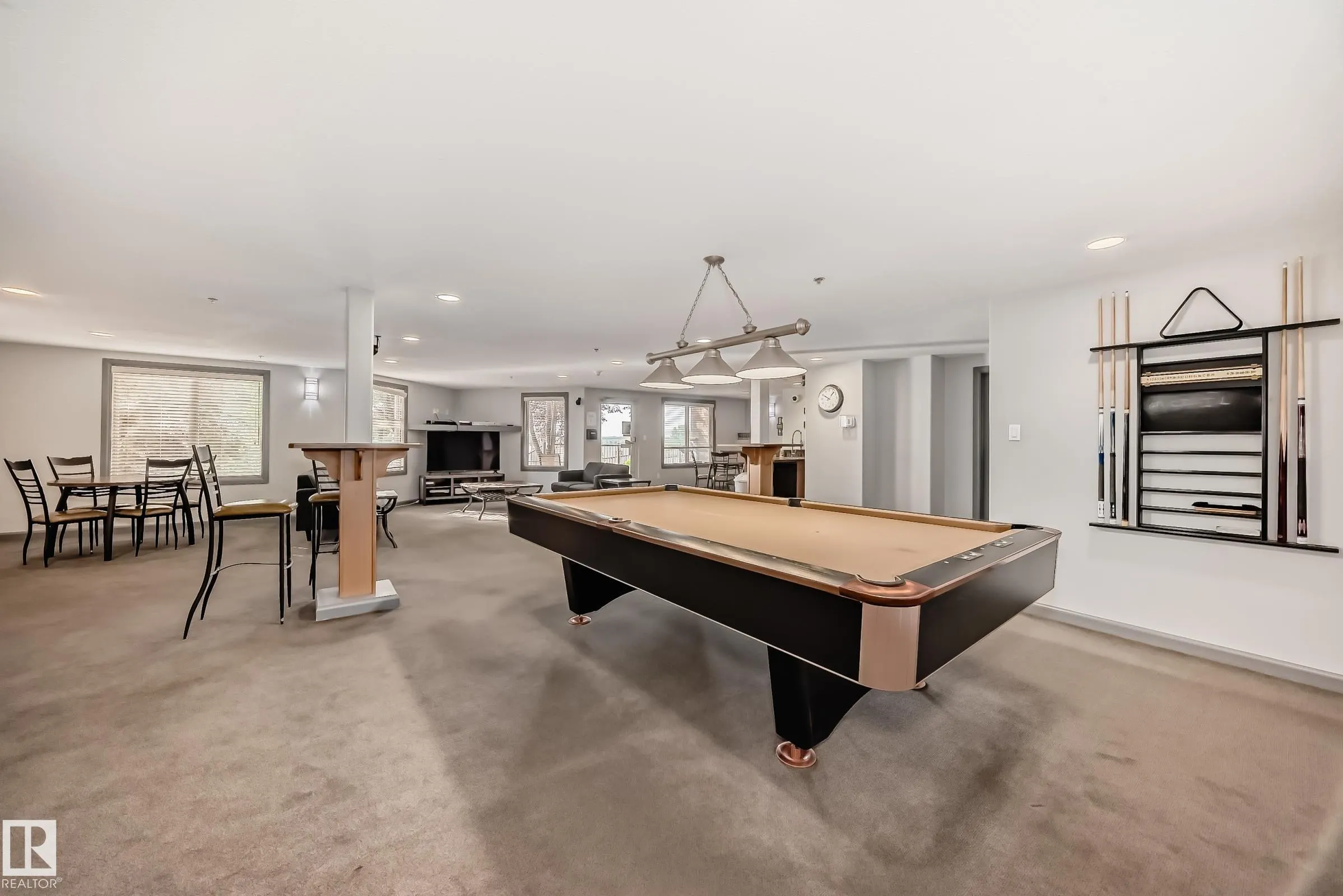 530 HOOKE Road