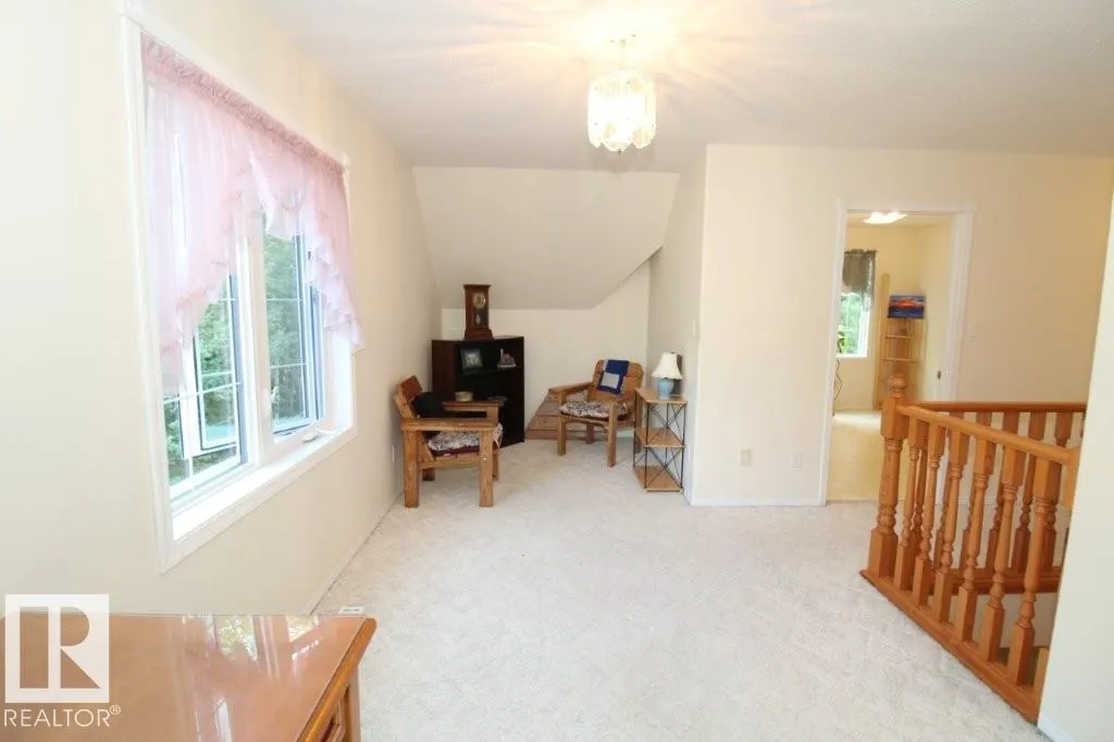 1121 HGHWAY 633