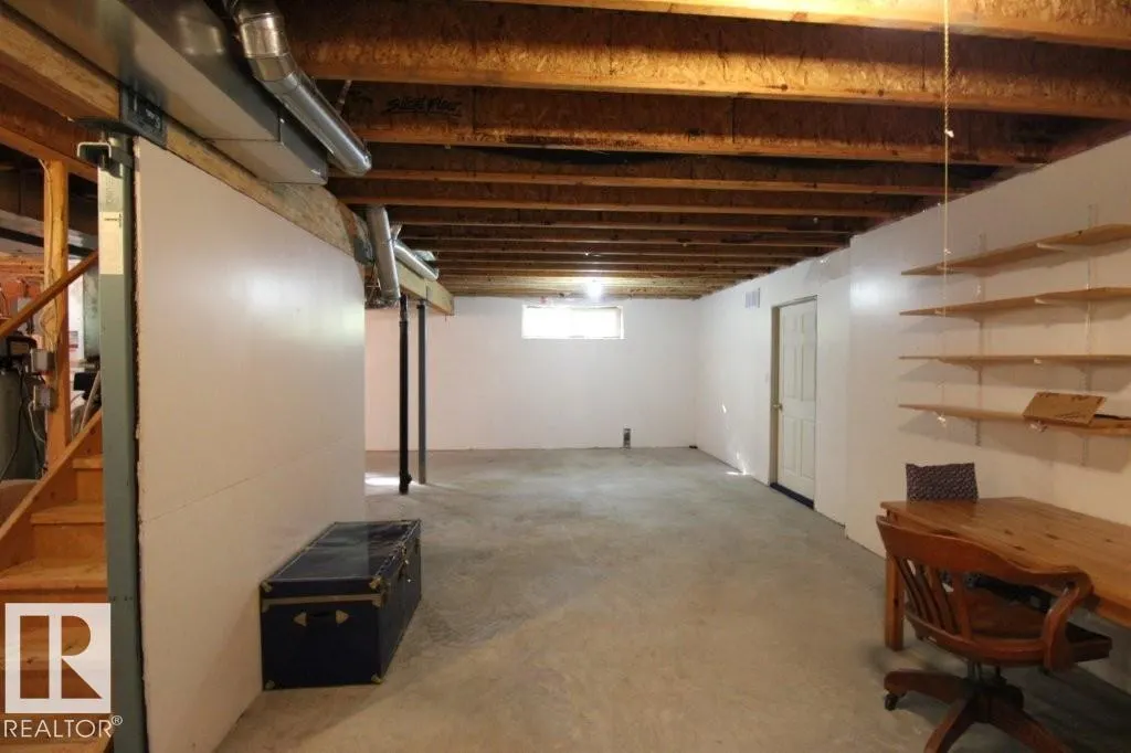 1121 HGHWAY 633