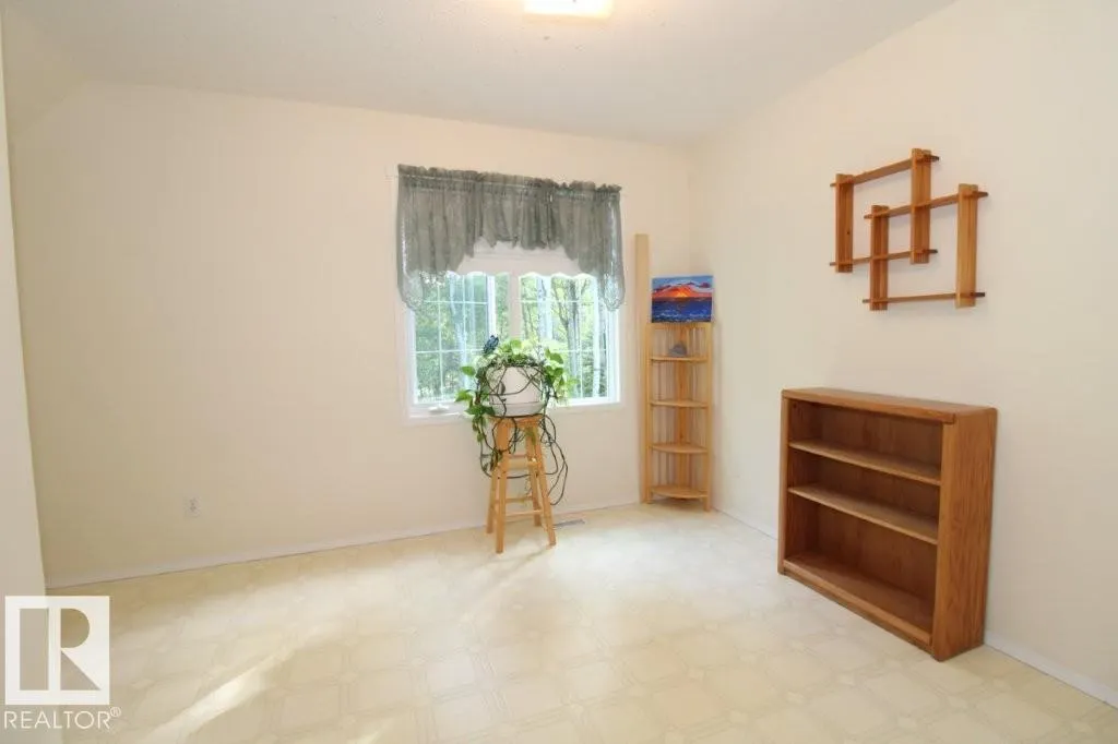 1121 HGHWAY 633