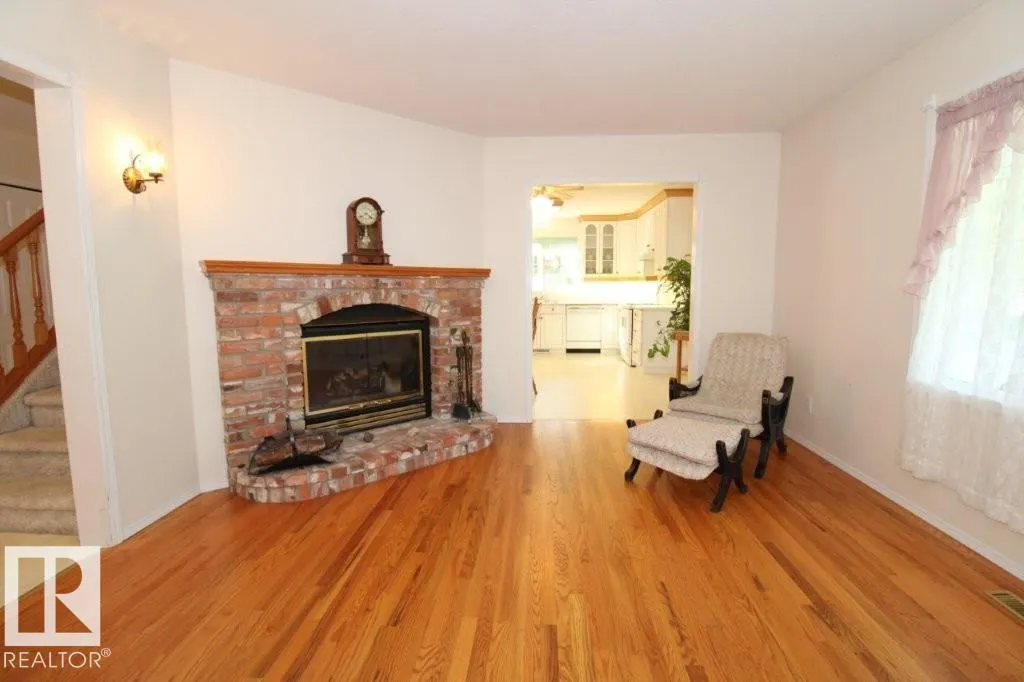 1121 HGHWAY 633