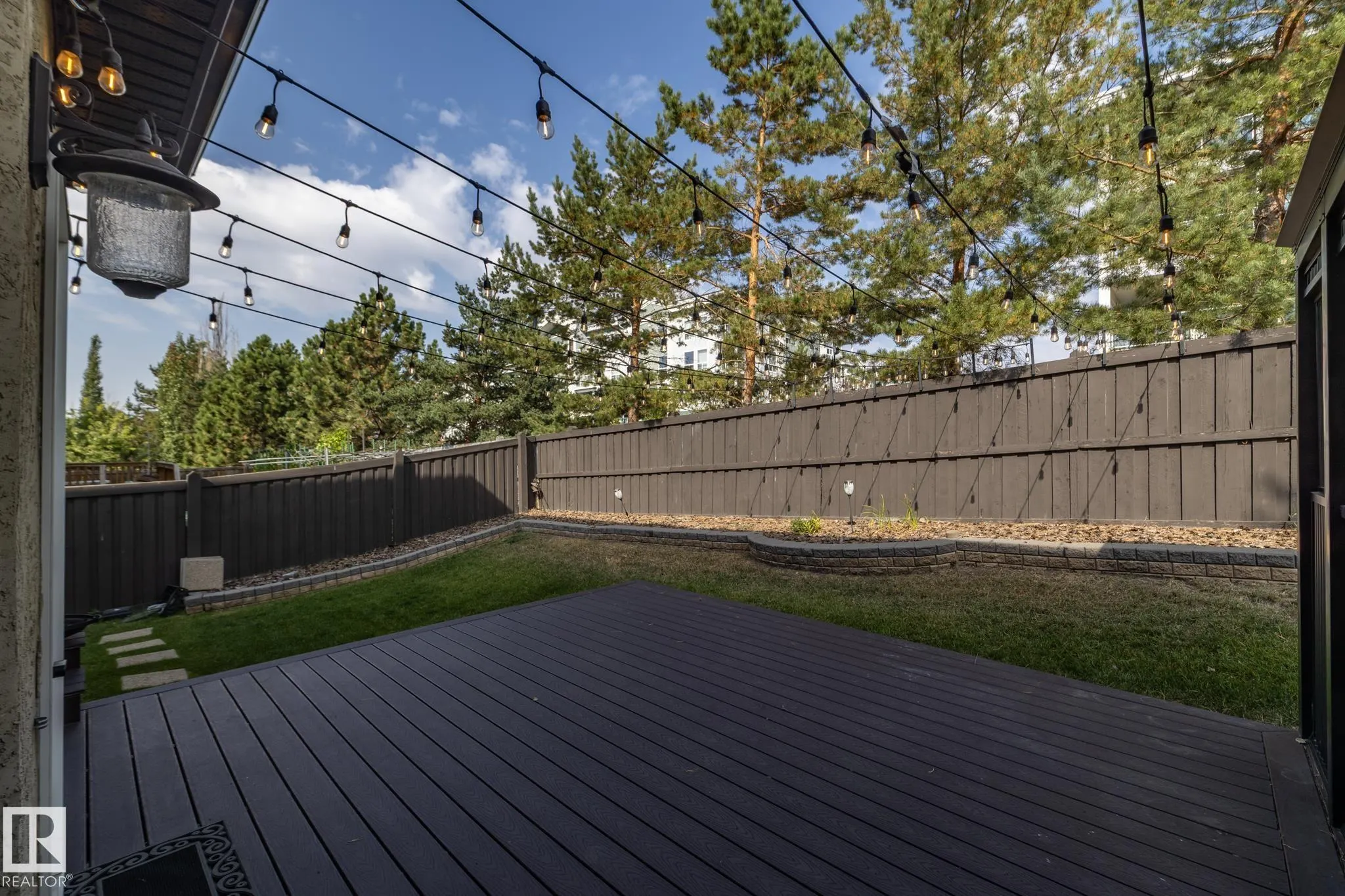 926 THOMPSON Place