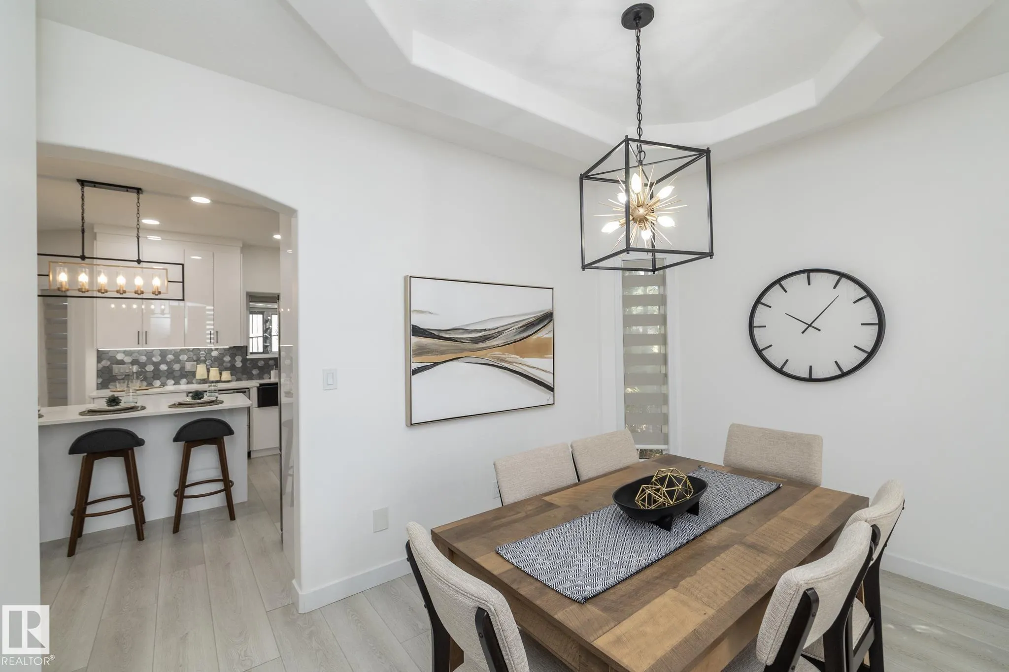 926 THOMPSON Place