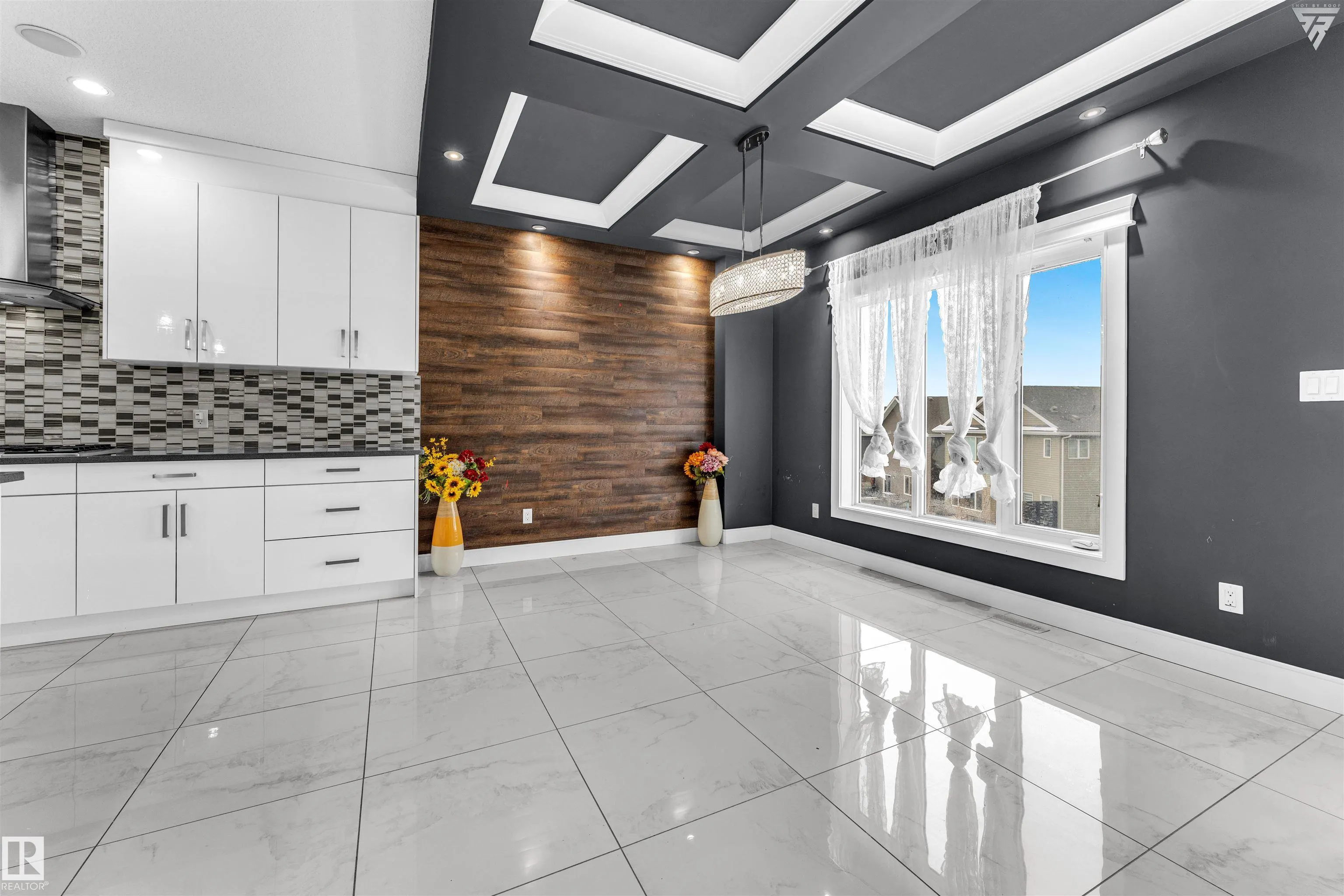 3662 HUMMINGBIRD Way
