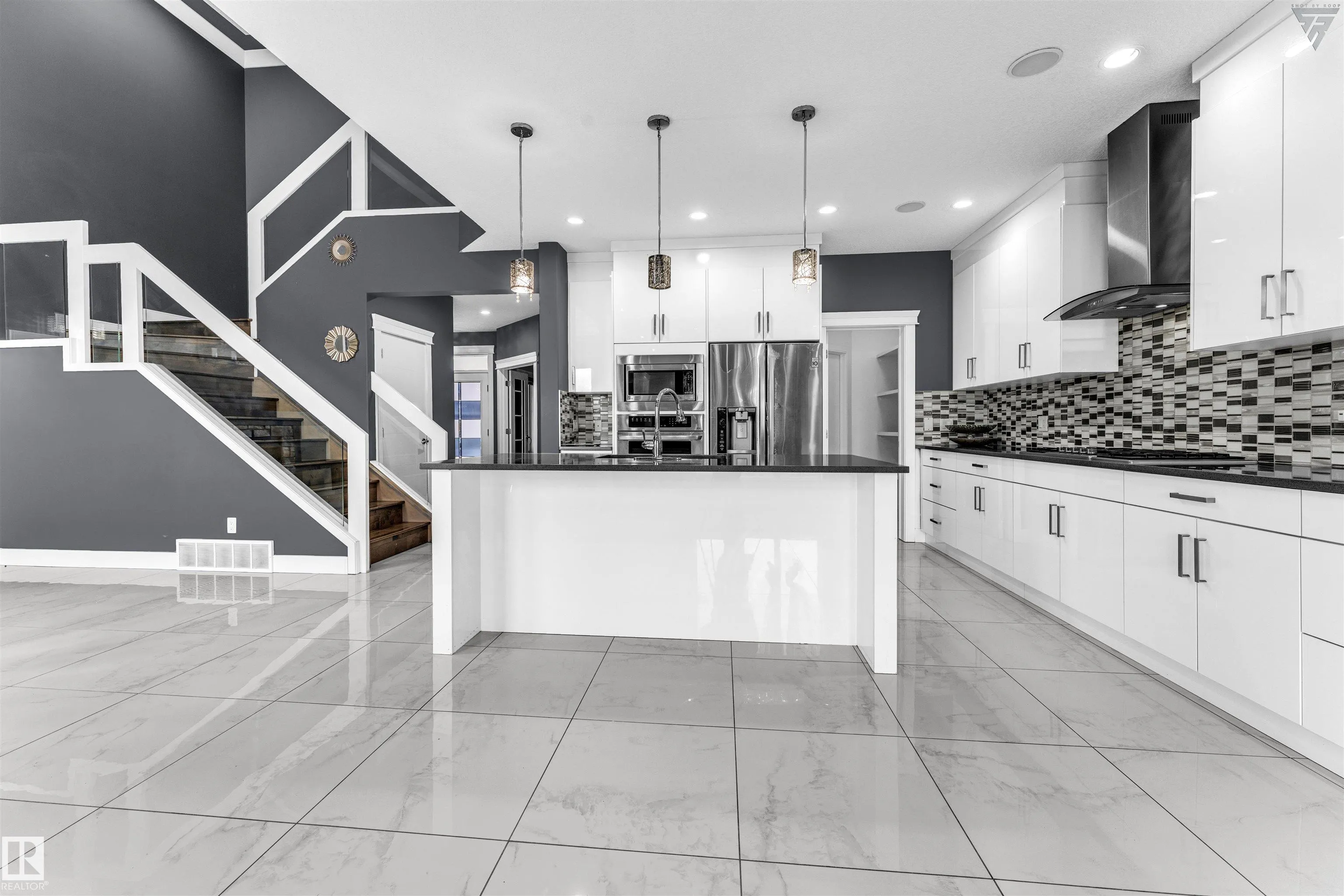 3662 HUMMINGBIRD Way