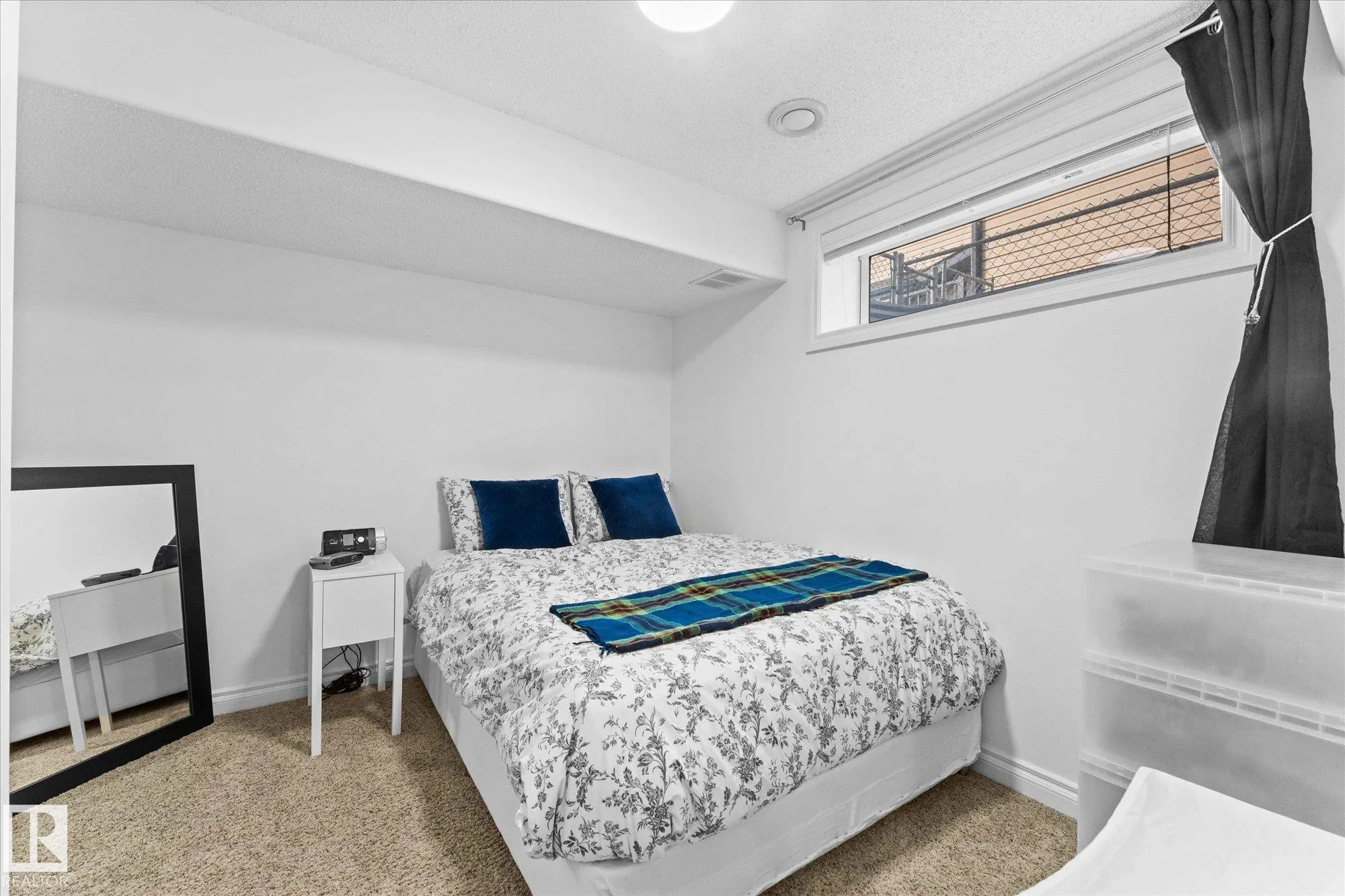 26 LINKSIDE Way