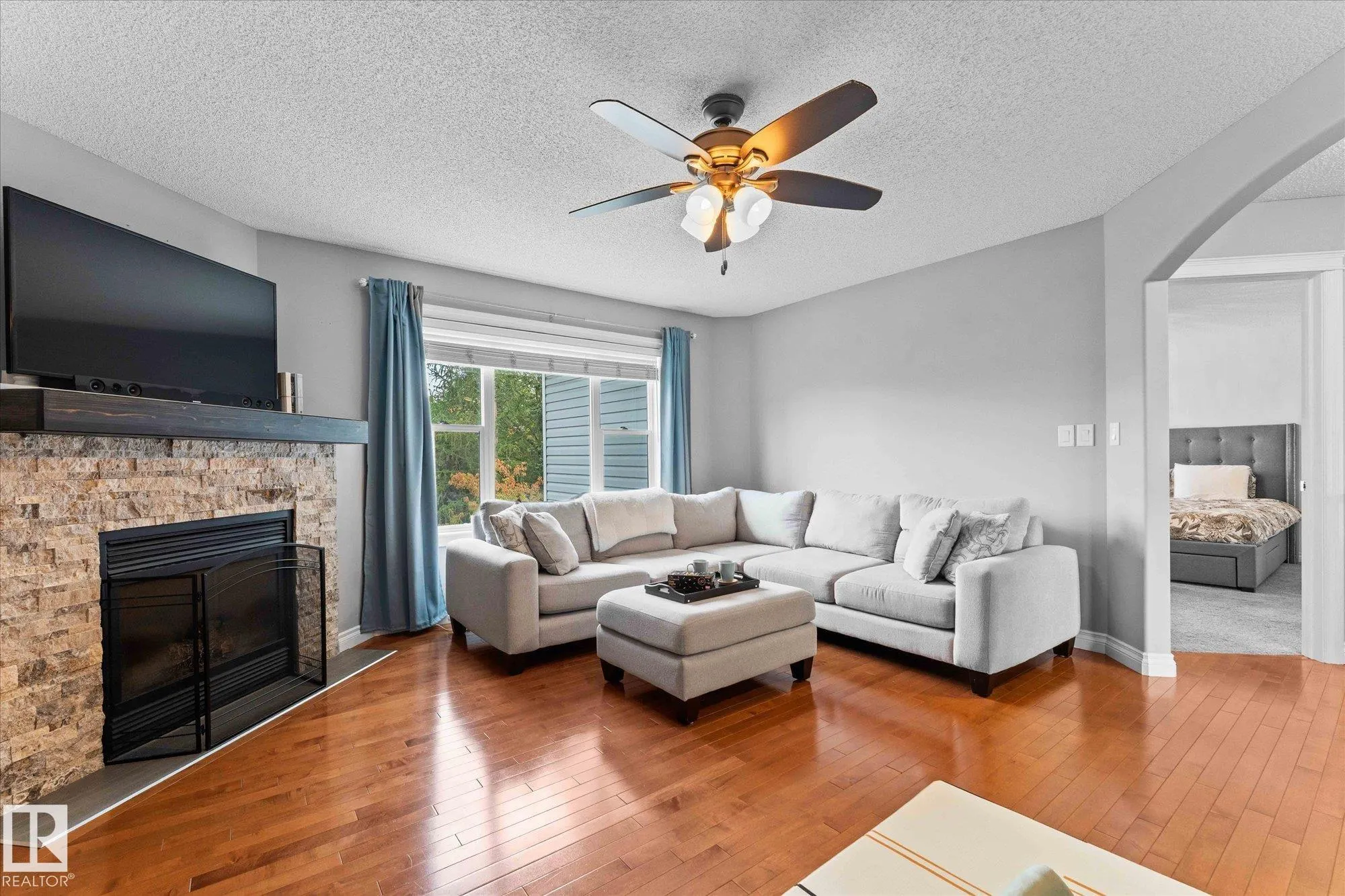 26 LINKSIDE Way