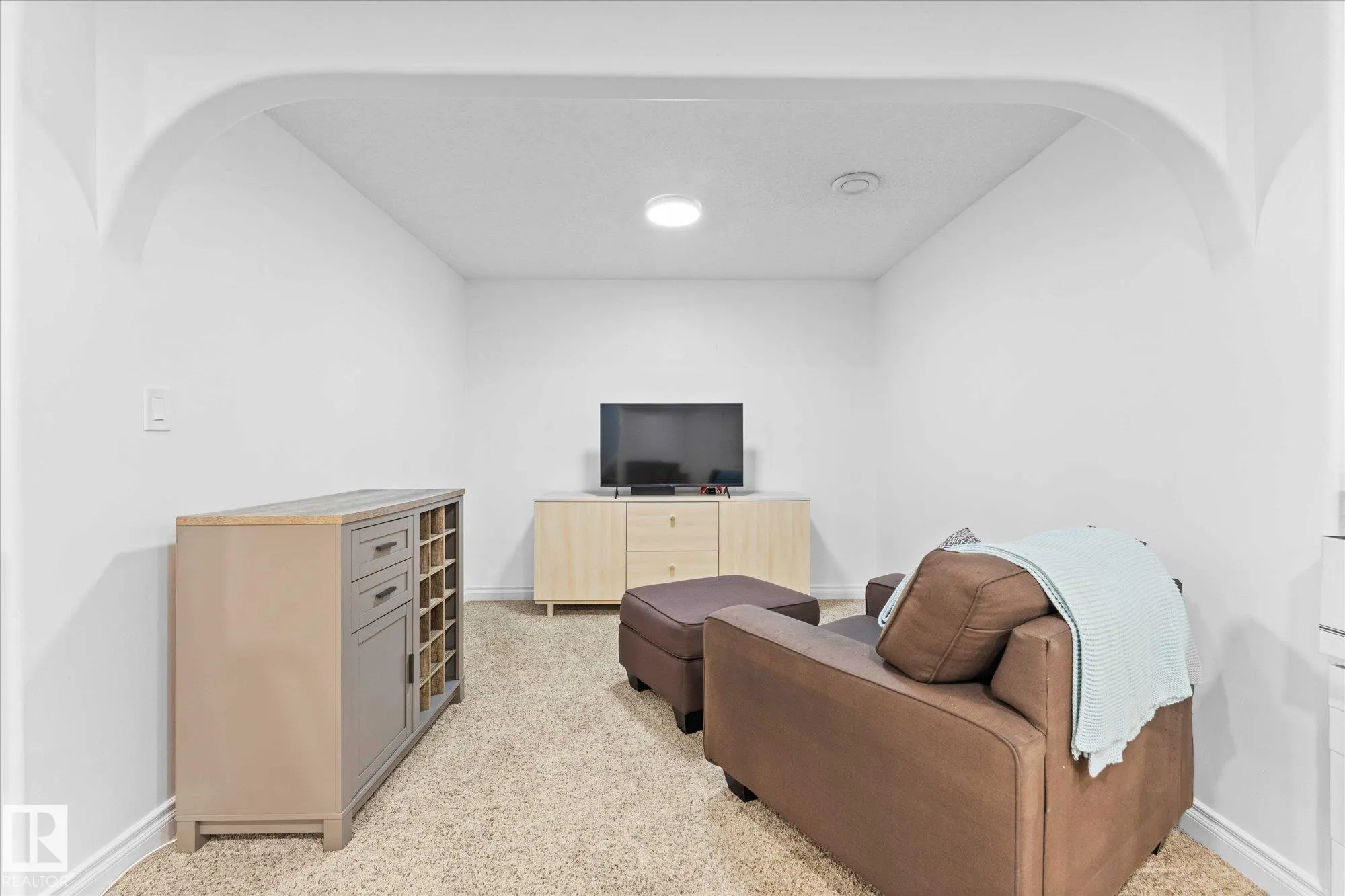 26 LINKSIDE Way