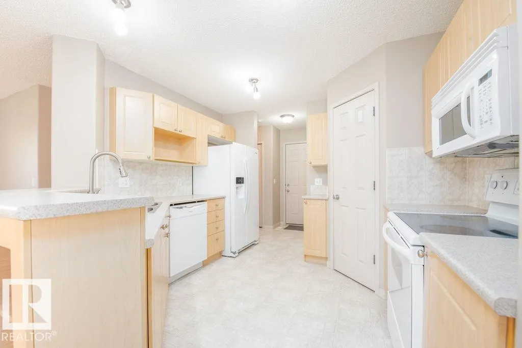 155 Crocus Crescent