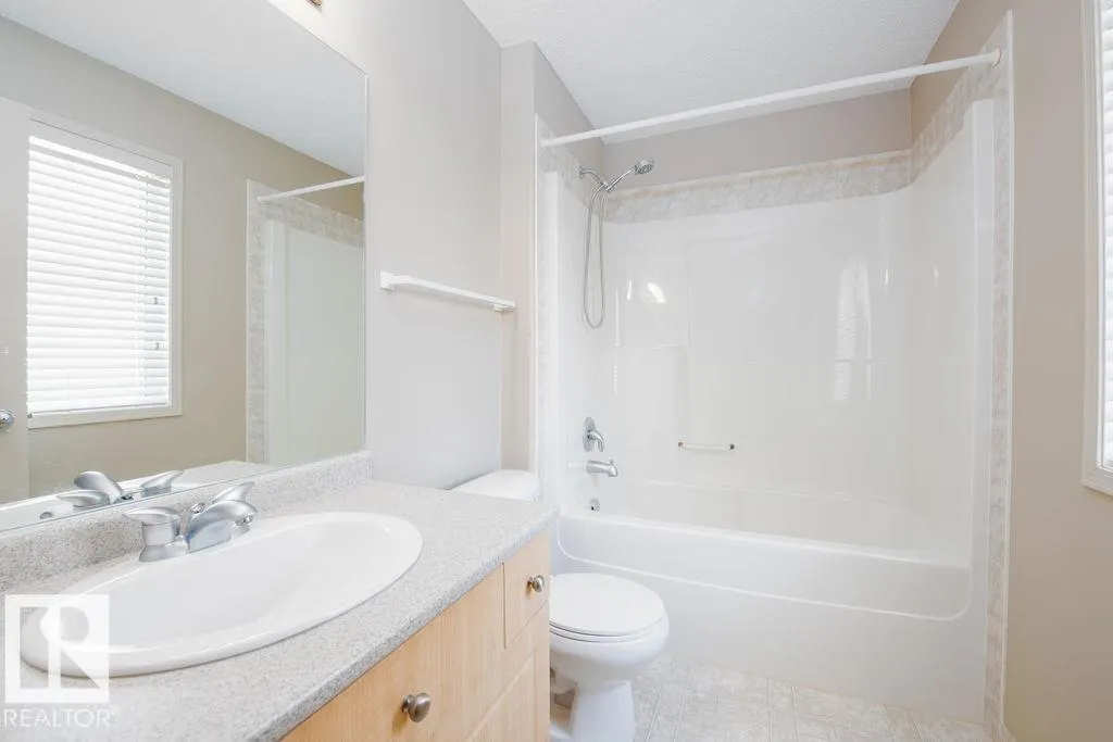 155 Crocus Crescent