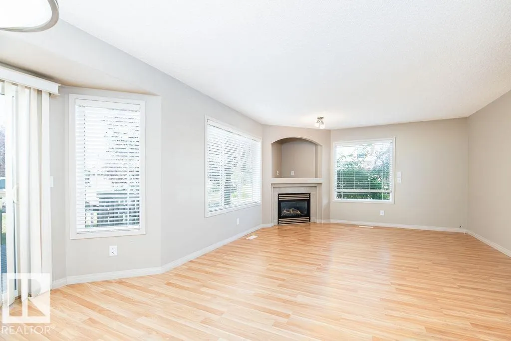 155 Crocus Crescent