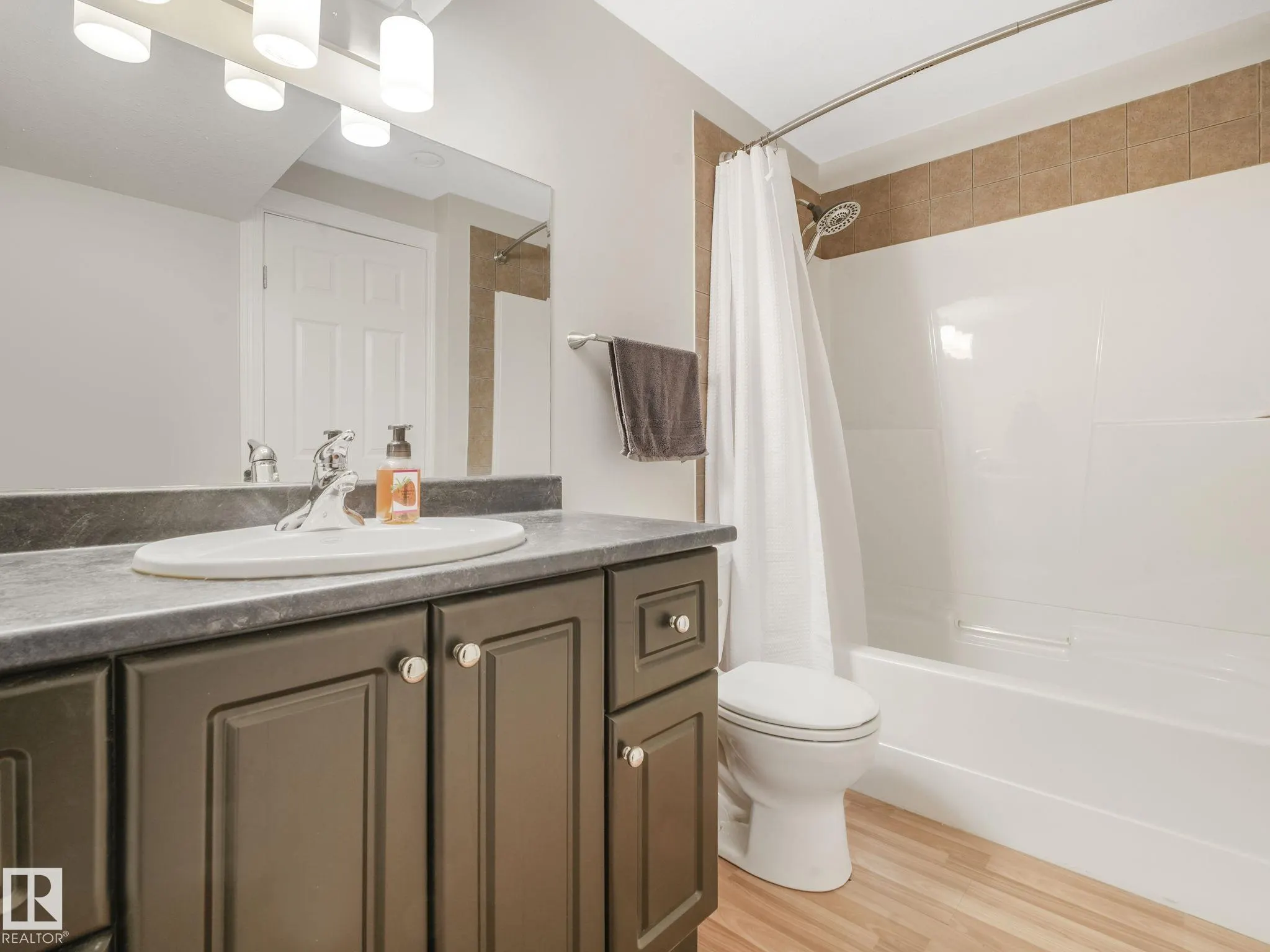 1144 WESTERRA Link