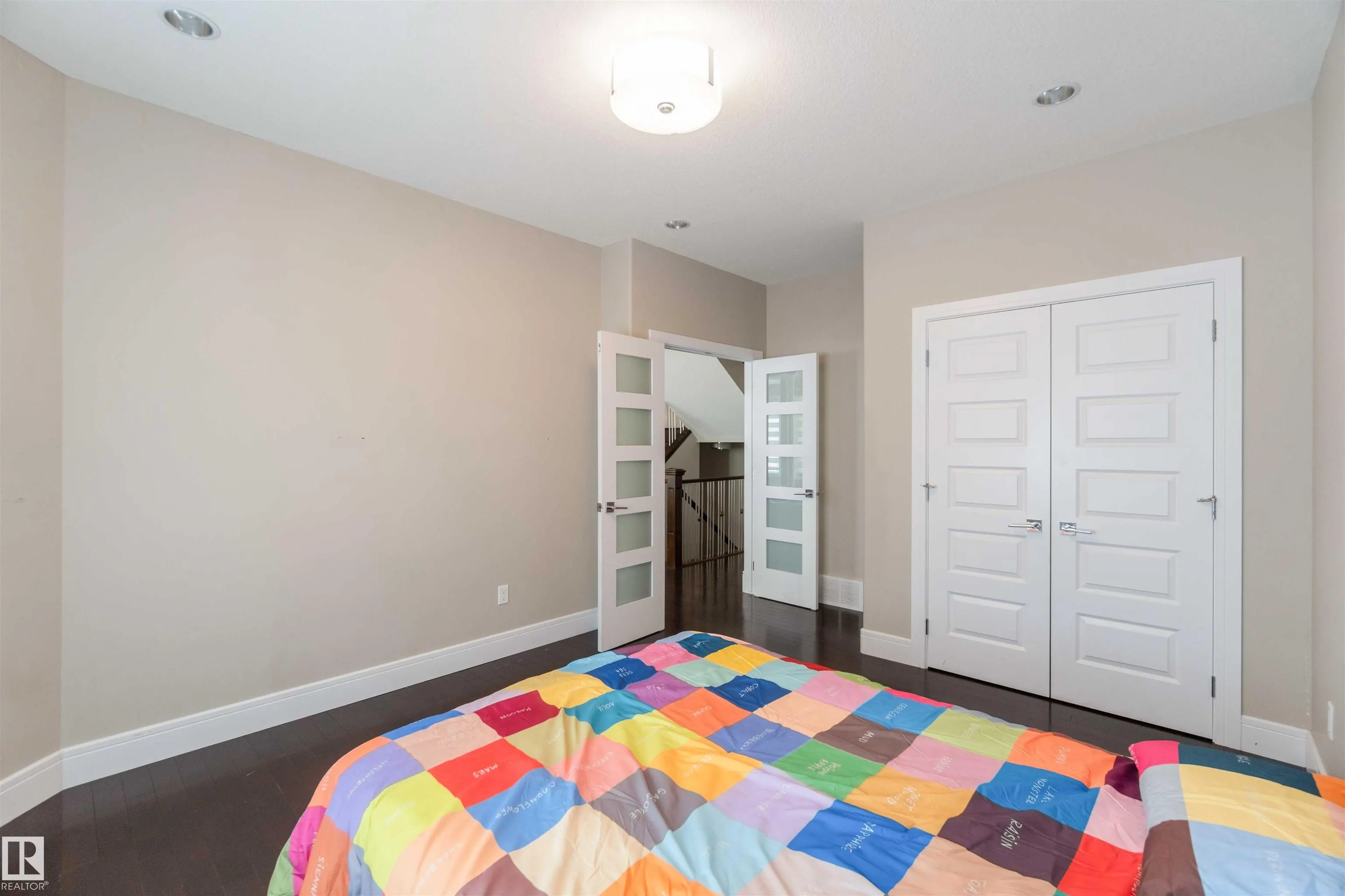 3948 CLAXTON Loop