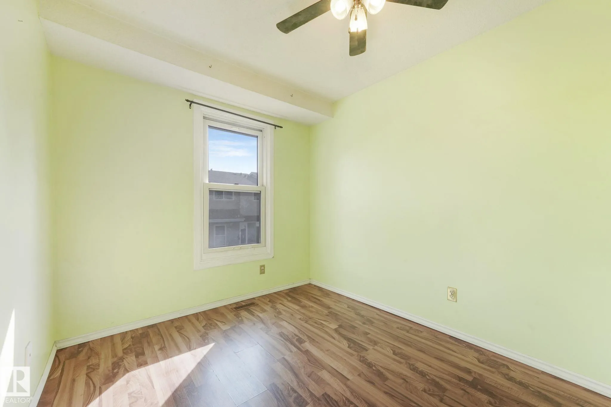 420 CLAREVIEW Road
