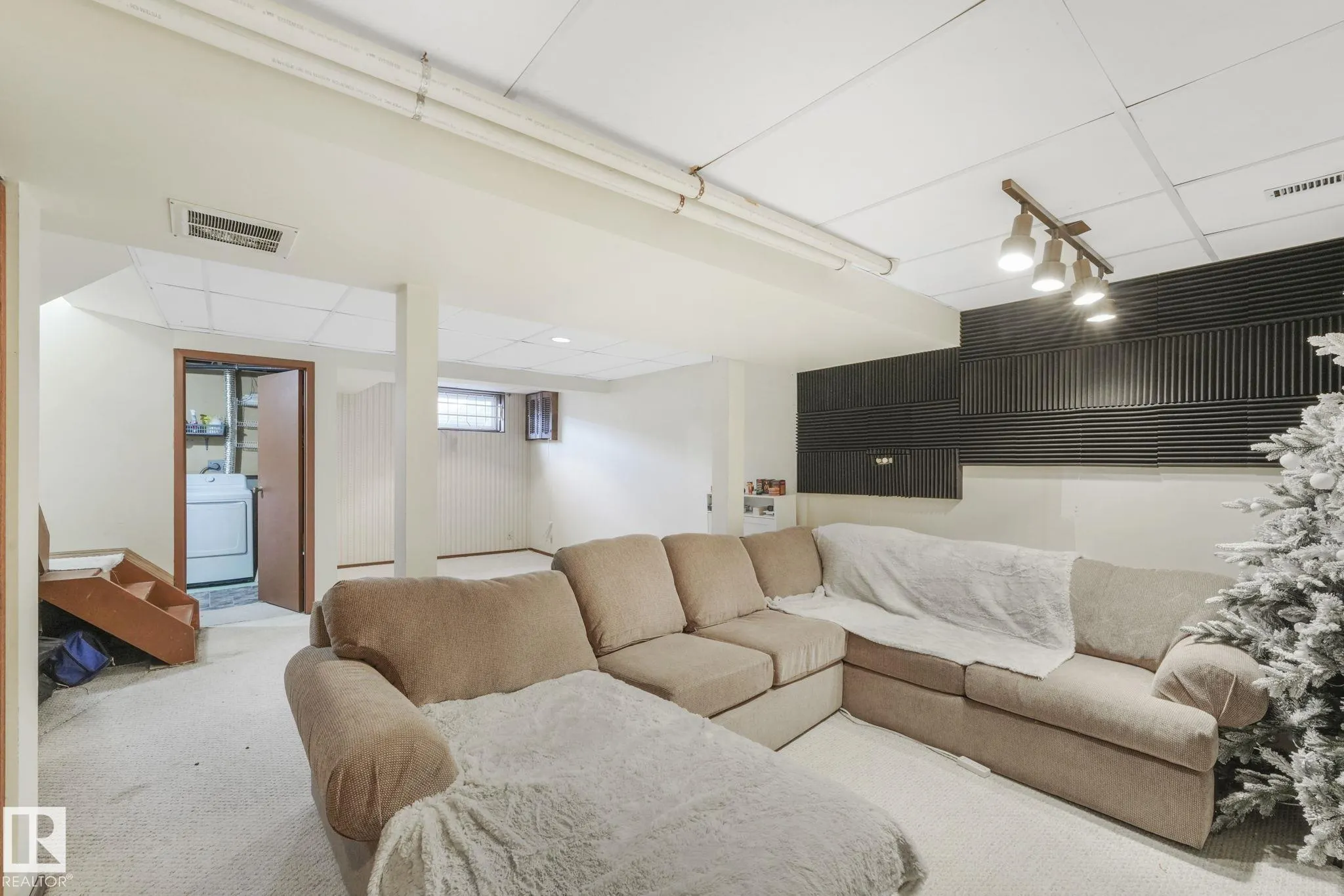 420 CLAREVIEW Road