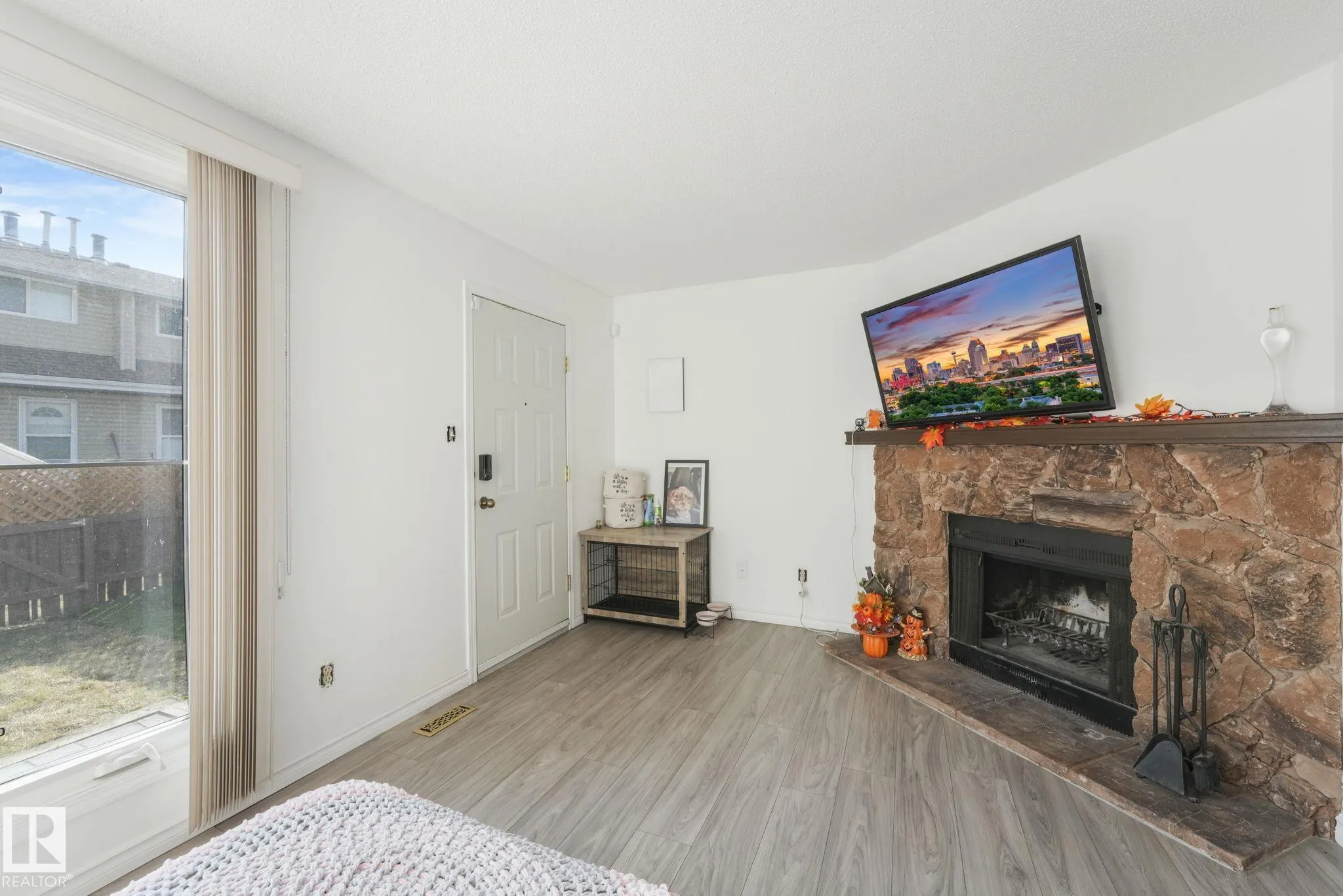 420 CLAREVIEW Road