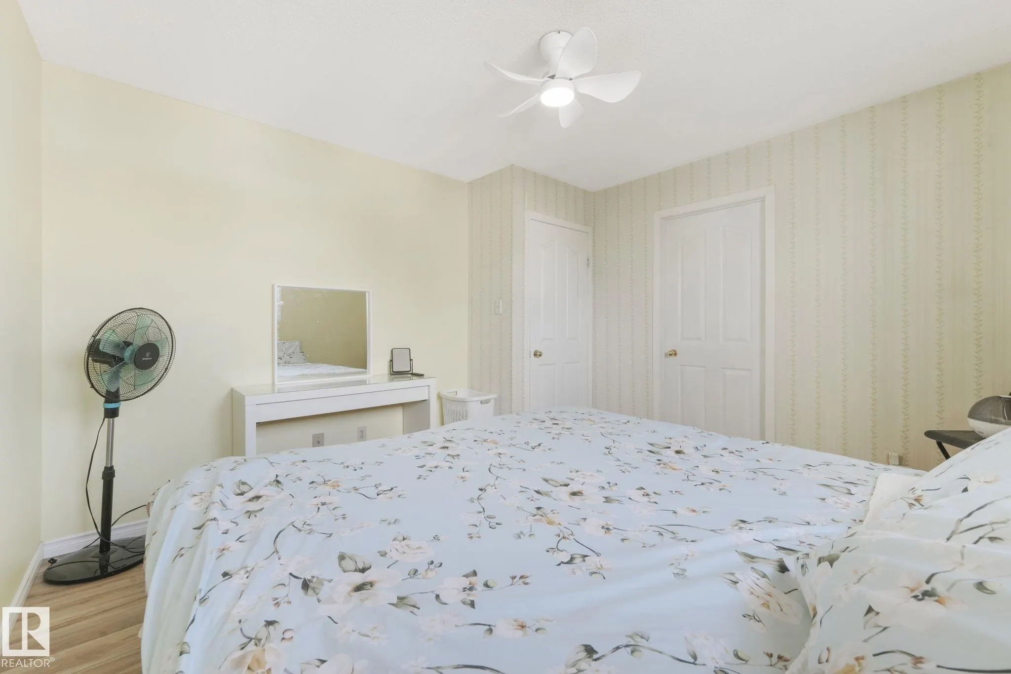 420 CLAREVIEW Road