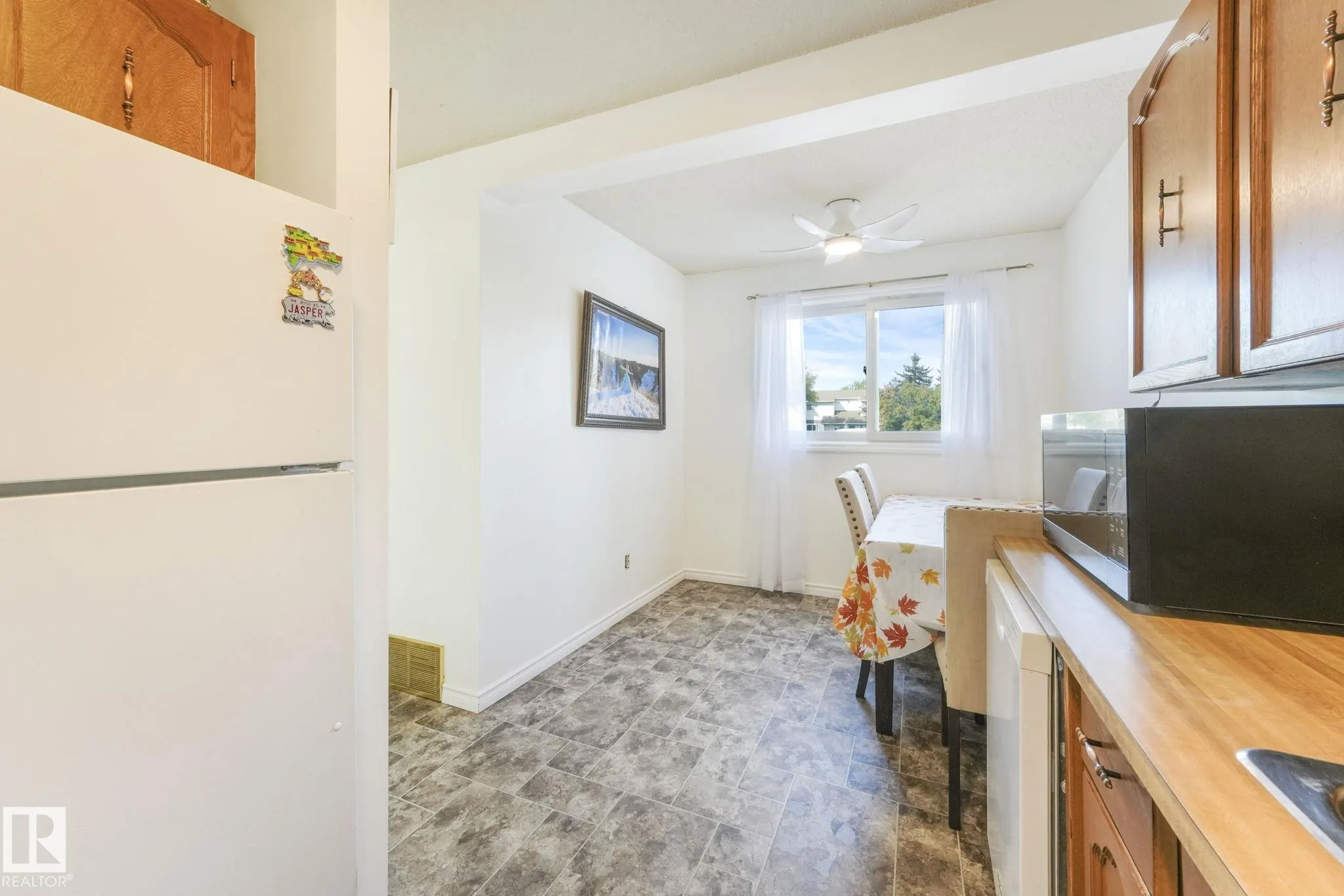 420 CLAREVIEW Road