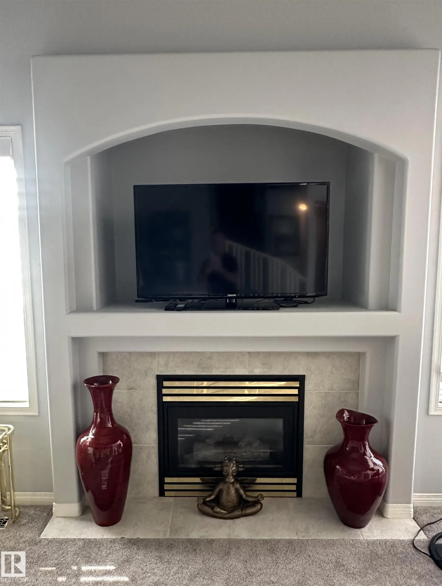 1401 CLOVER BAR Road