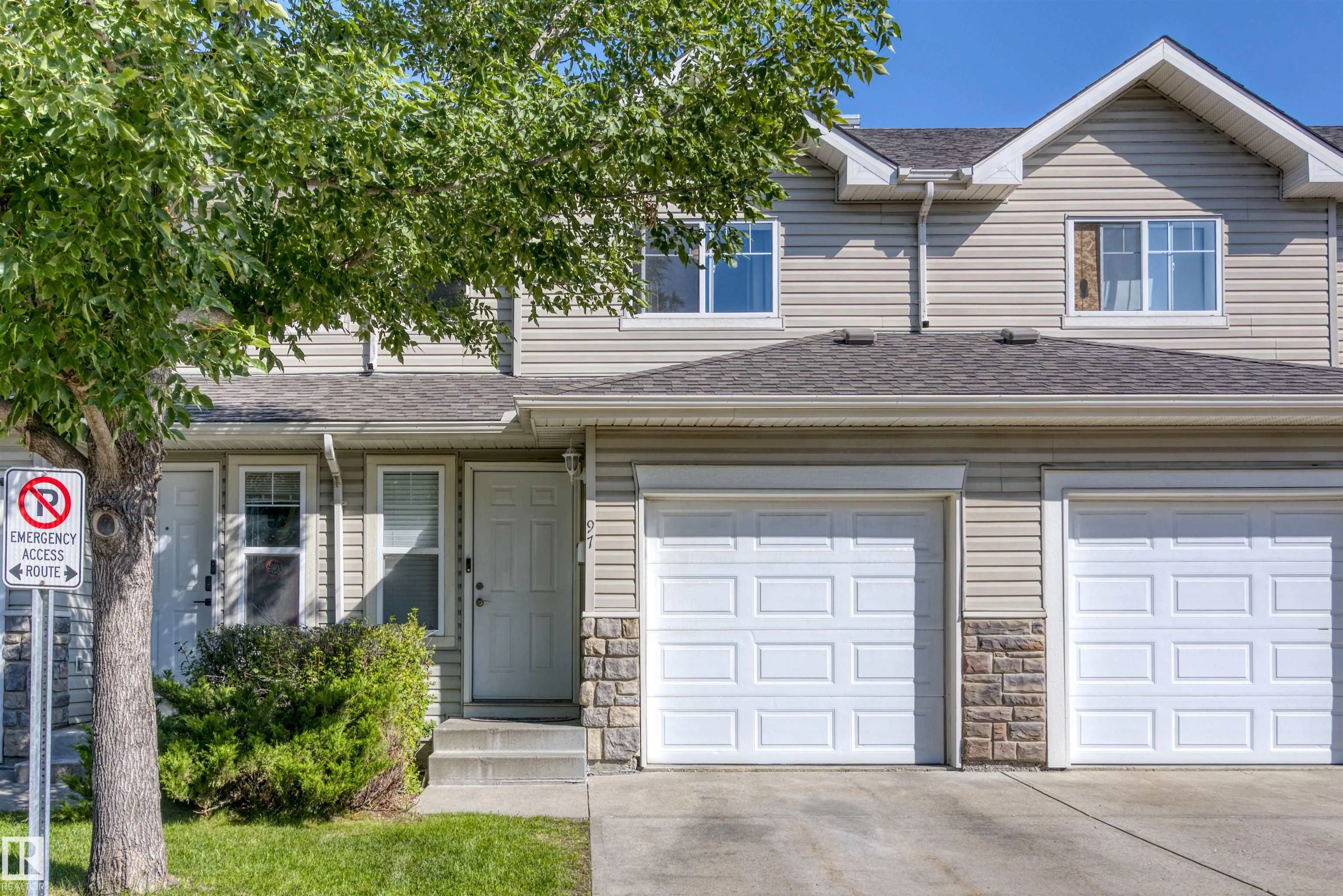 230 EDWARDS Drive