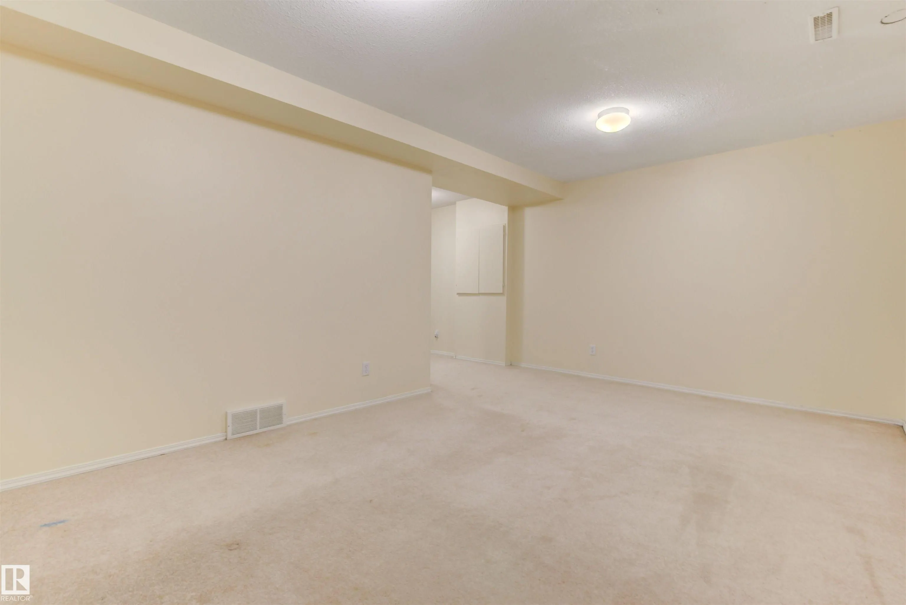 230 EDWARDS Drive
