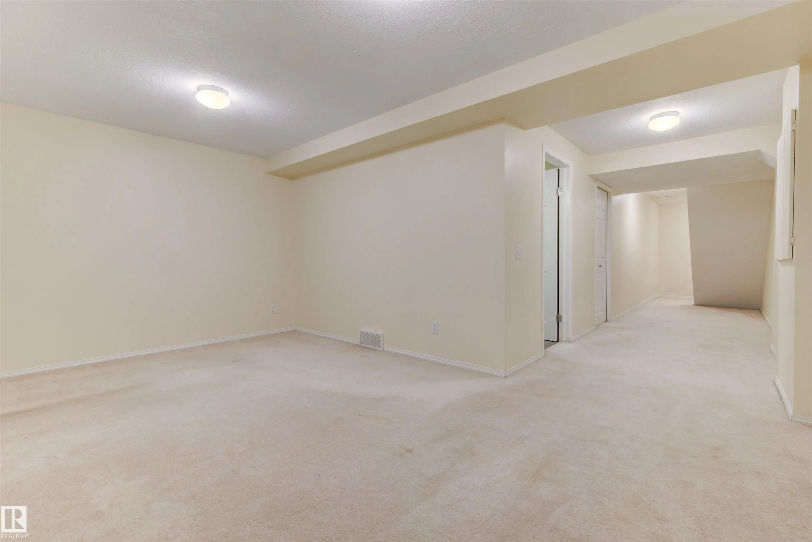 230 EDWARDS Drive