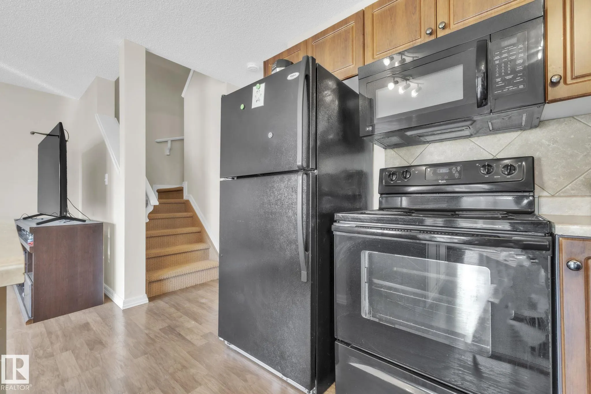 140 CALVERT Wynd